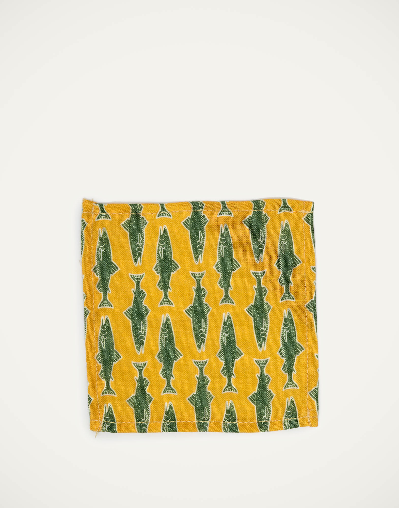 La DoubleJ Small Napkins Set Of 4 Como Fish Yellow Small NAP0007LIN005CMF0006