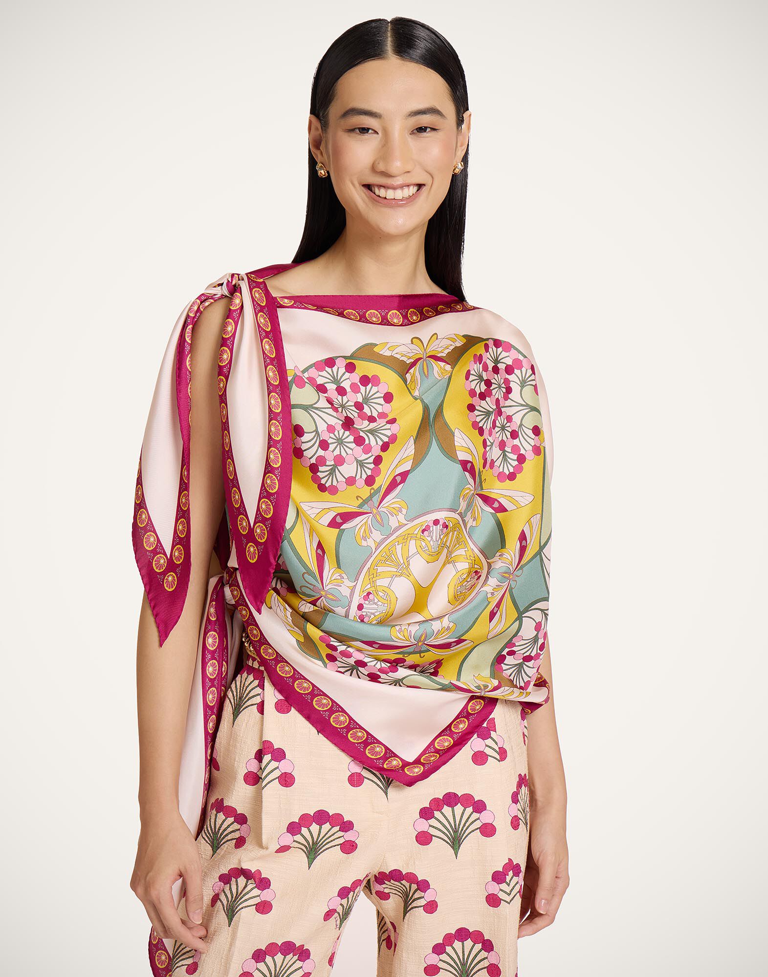 La DoubleJ Full-On Foulard Florette Plac&eacute;e Fuchsia SCA0096SIL029FLO08PI03