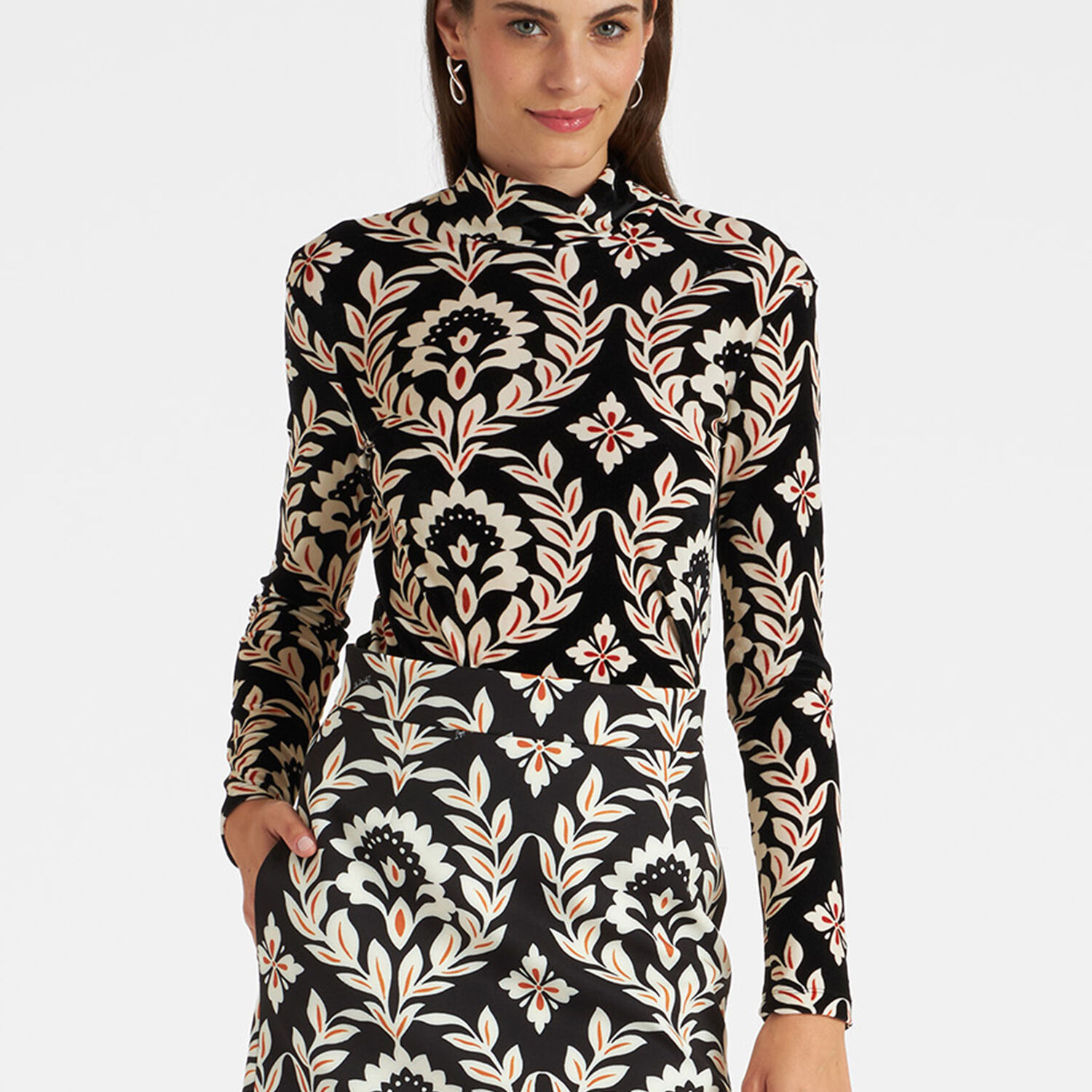 La Doublej Floral-print Velvet Top In Ghirlanda Black