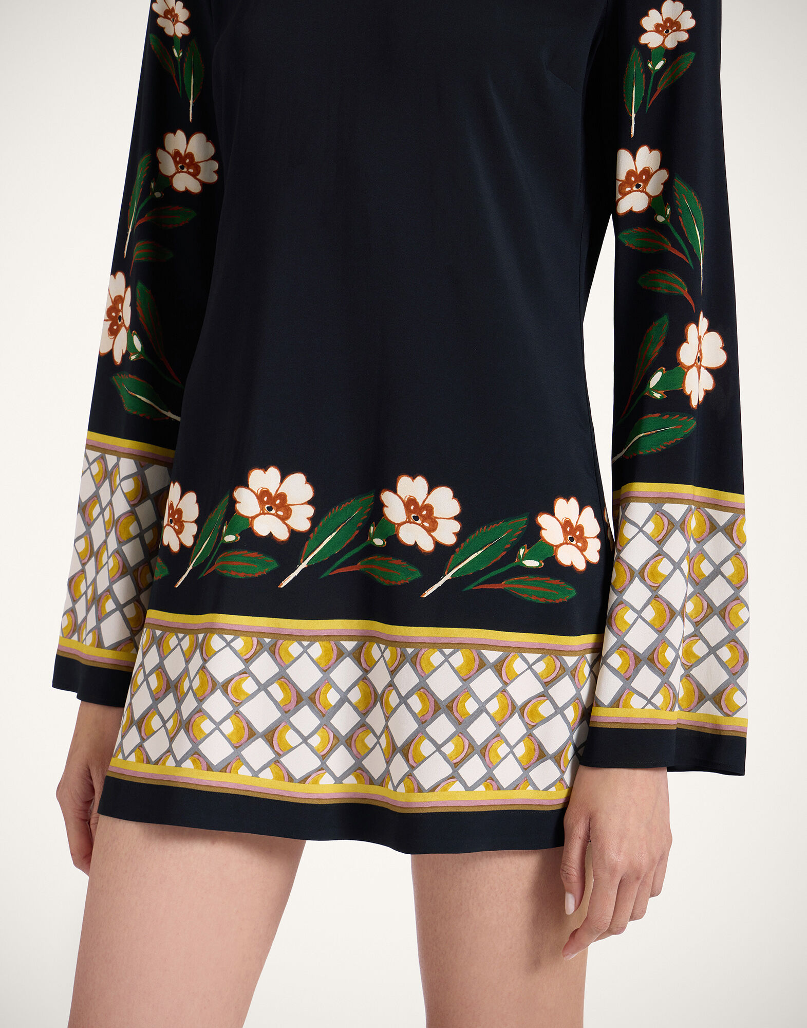 La DoubleJ Mini Supreme Swing Dress Dazed Plac&eacute;e Black DRE0619VIS001DAZ01BL01