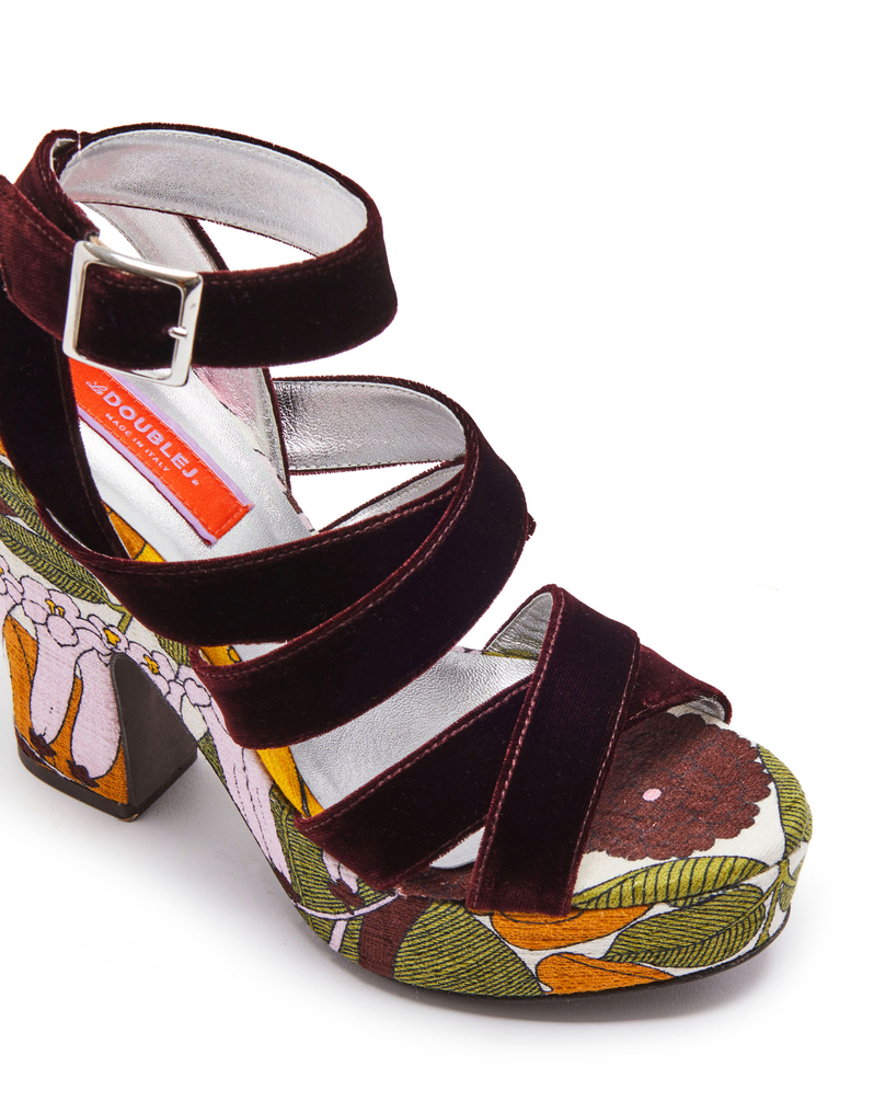 La DoubleJ Medal Wedge La DoubleJ Medal Wedge Big Flower Rose SHO0079COT005BFL03PI01