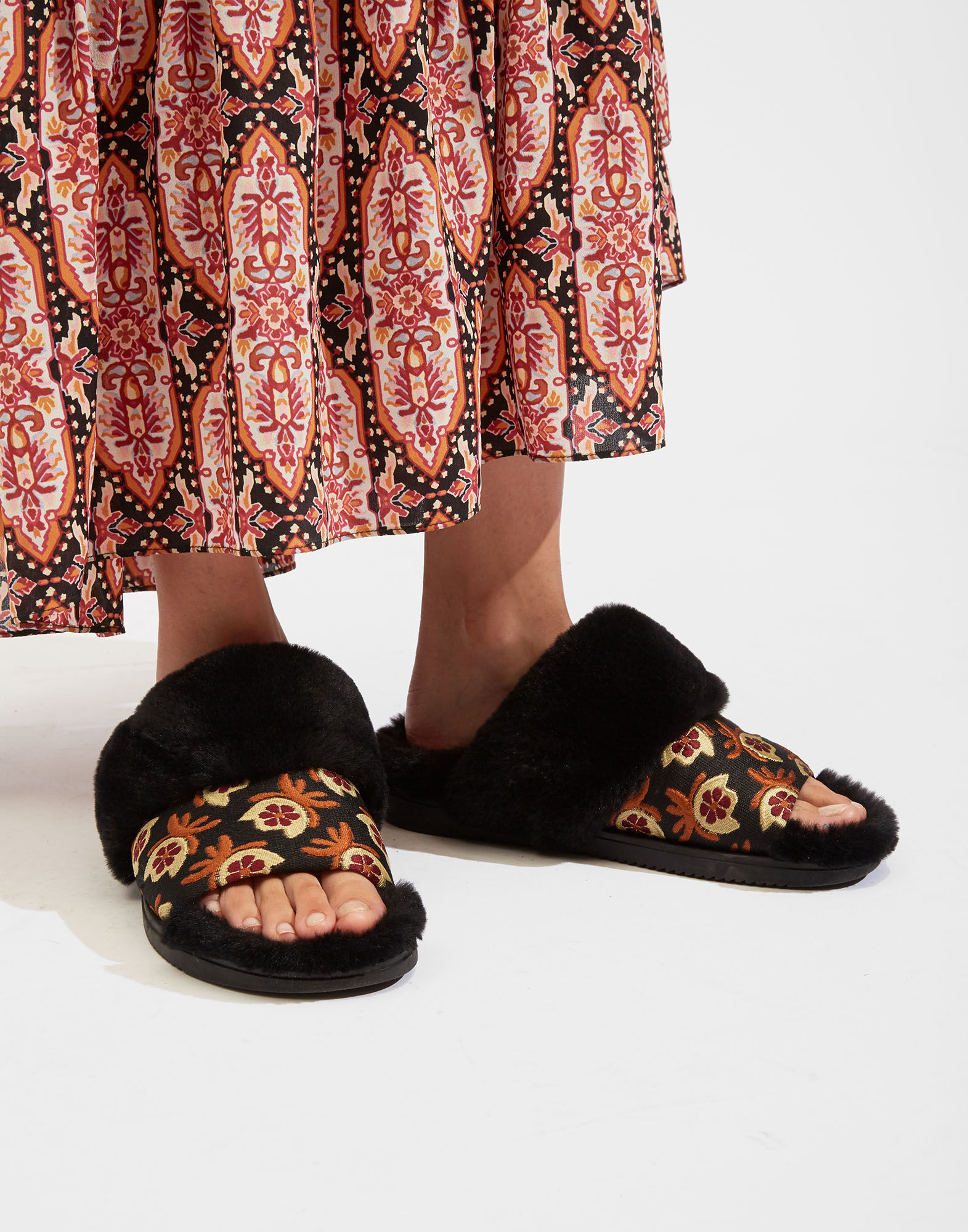 La DoubleJ Winter Slides Bella Nero SHO0030JAC034MUL0049