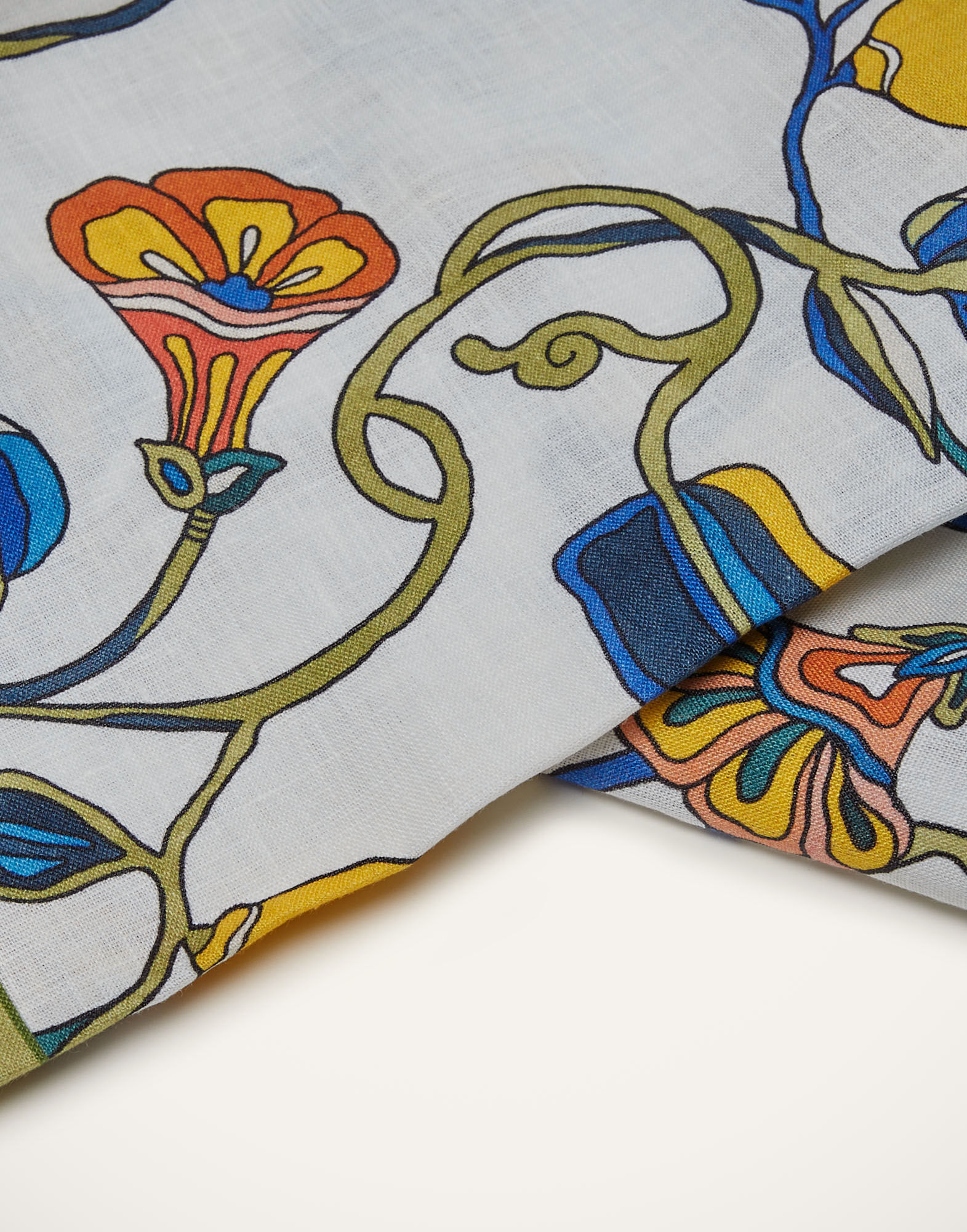 La DoubleJ Medium Tablecloth Borboni White TBC0002LIN001BRN0005