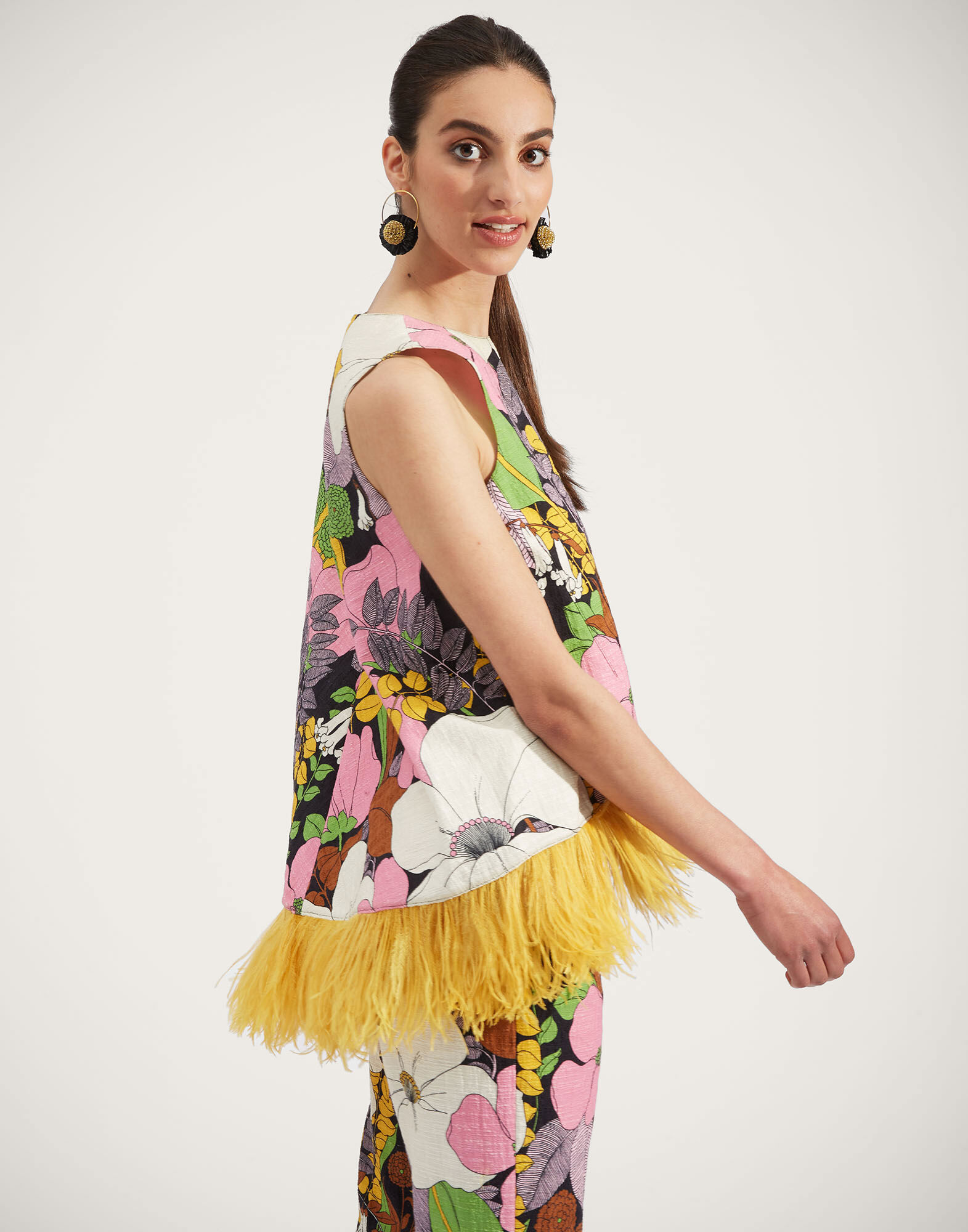 La DoubleJ La Scala Top (With Feathers) Big Flower TOP0013COT005BFL0001