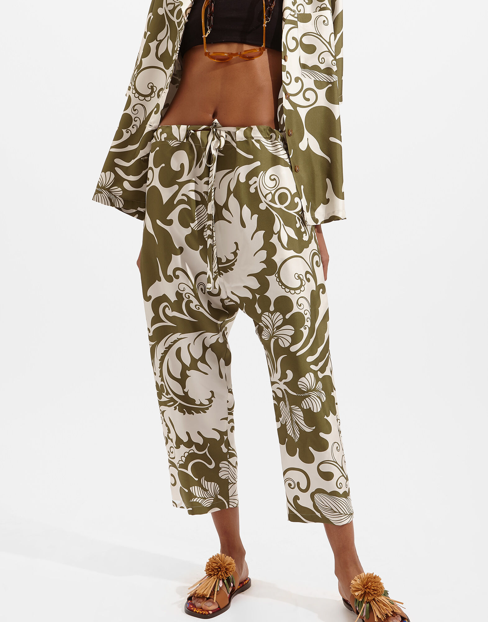 La DoubleJ Drawstring Pants Marea Olive TRO0053SIL001MRE0006