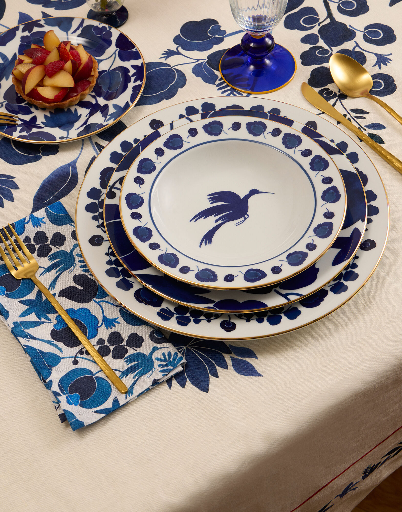La DoubleJ Charger Plate Wildbird Blu DIS0022CER001BIR0001