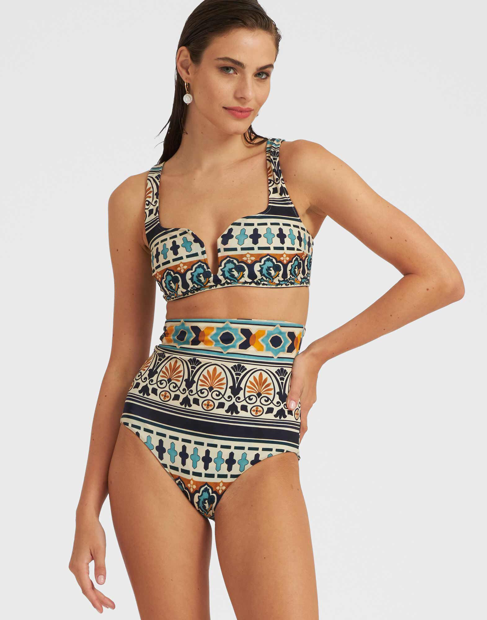 La DoubleJ Barbarella Bikini Top Casareale Small Plac&egrave;e Cream SWI0049LYC001REA02WH03