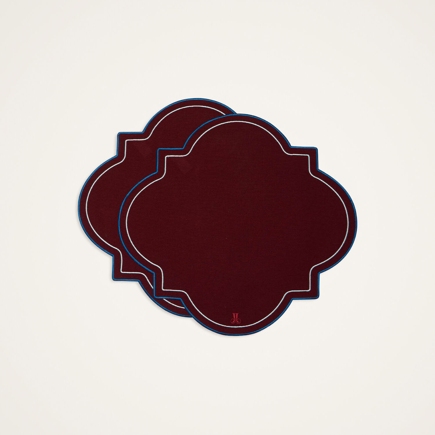 La Doublej Medallion Placemats Set Of 2 In Solid Bordeaux