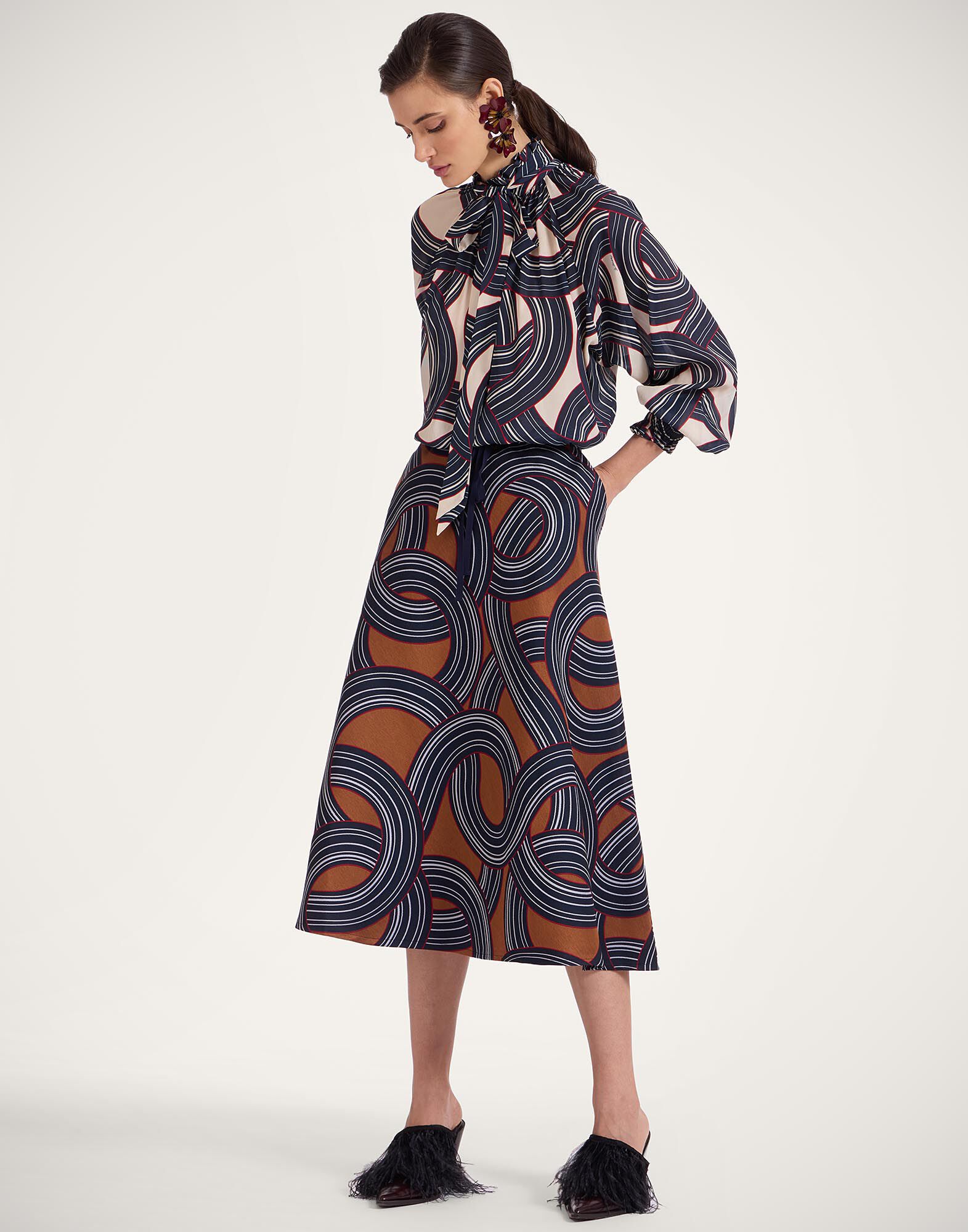 La DoubleJ Cerere Blouse Montecarlo Cream SHI0120VIS019MTC01WH03