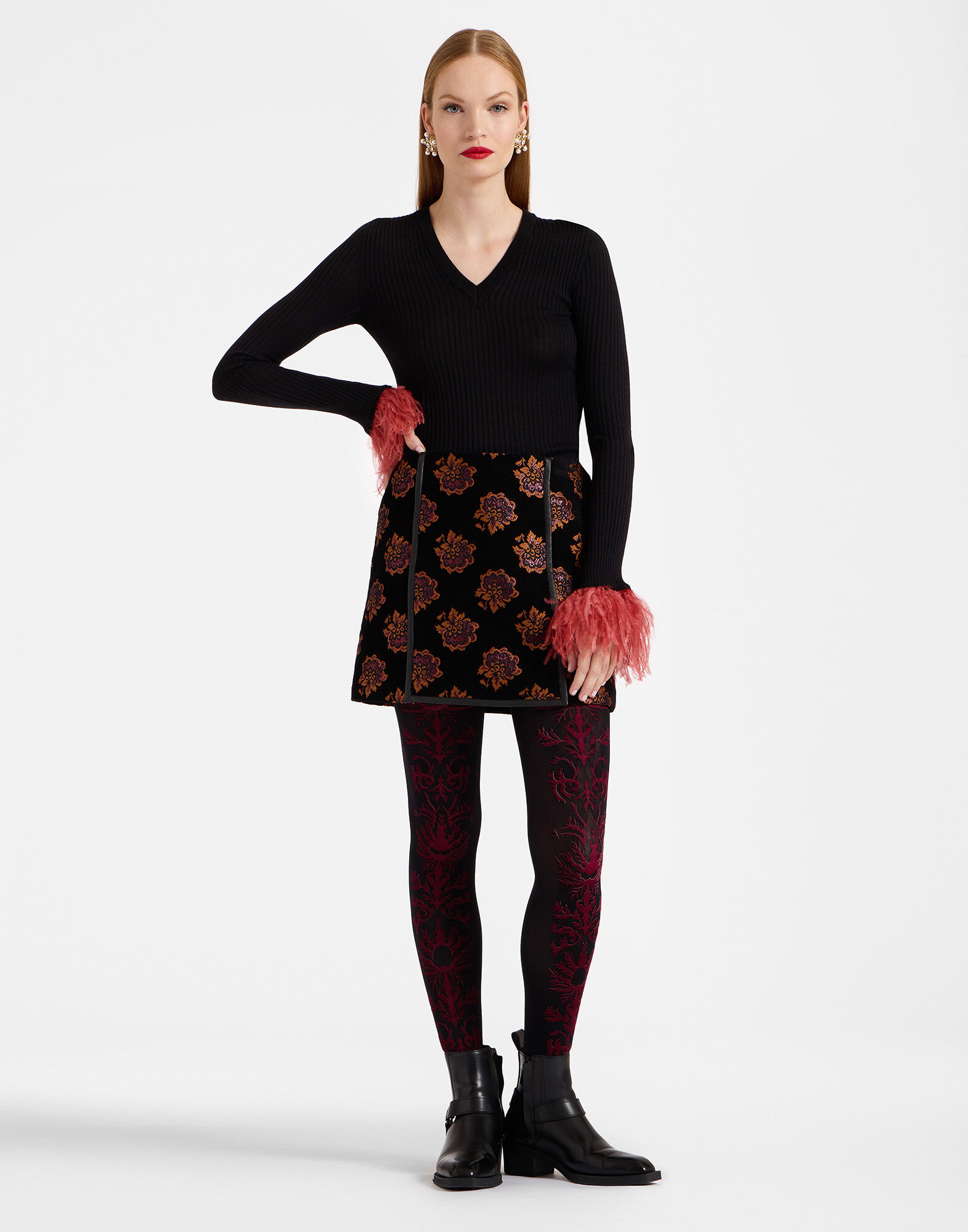 La DoubleJ Flocked Tights Black & Red SOC0014NYL010VA288RE01