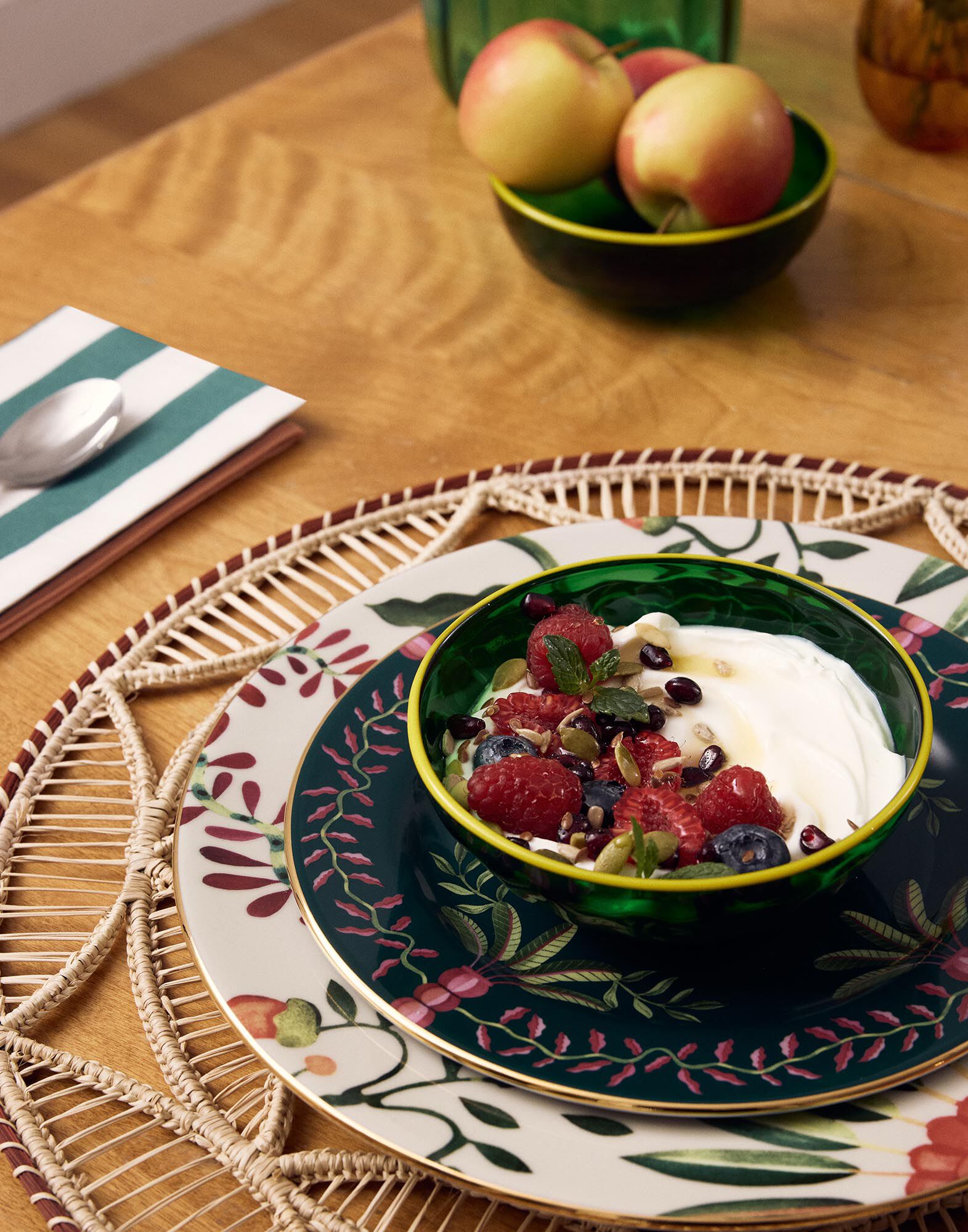 La DoubleJ Luxury Nut Bowl Set of 2 Verde/Rosa GLA0010MUR001ASS0003