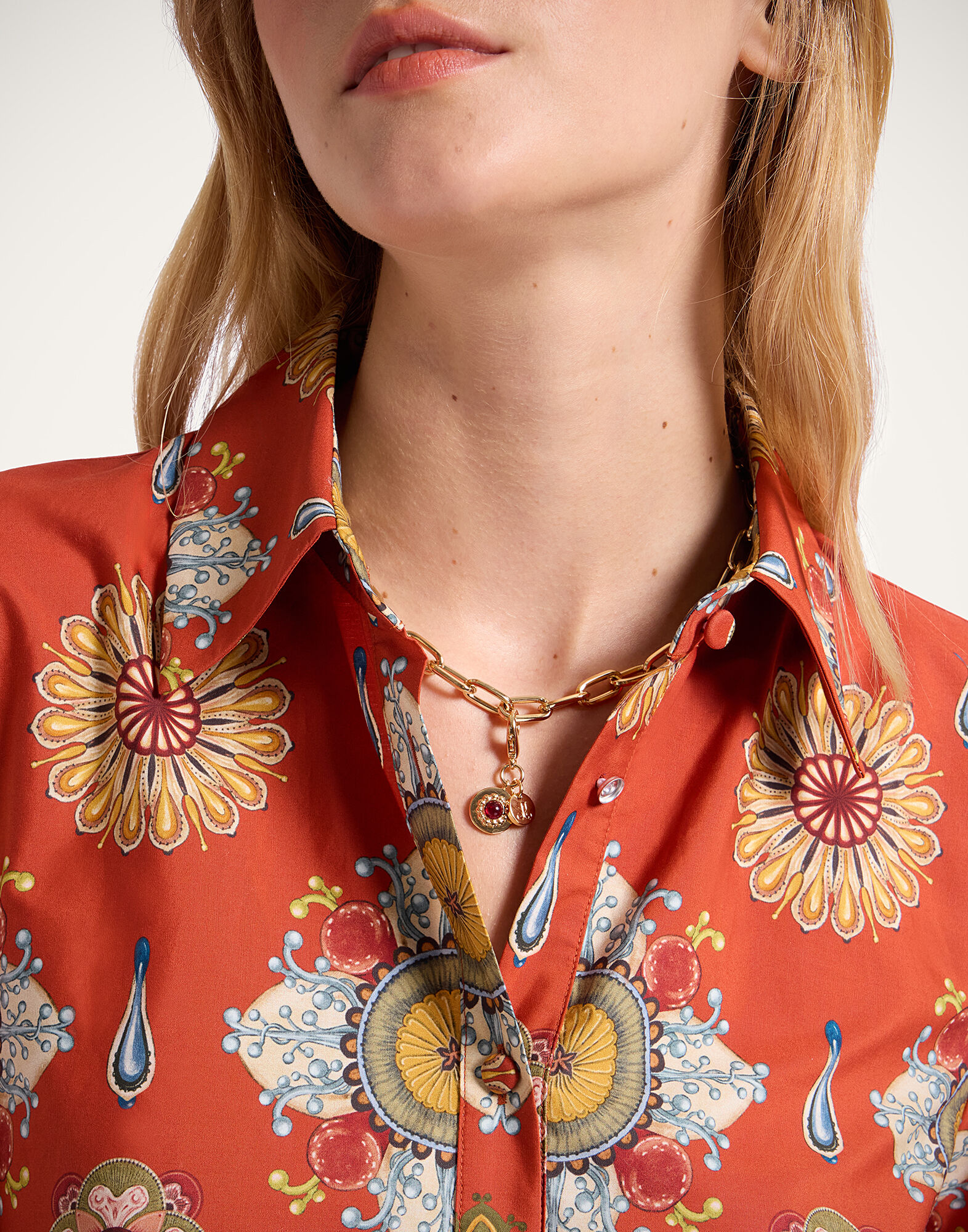 La DoubleJ Mineral Charm 24k Gold Plate CHM0011BRA003SOLIDRE01