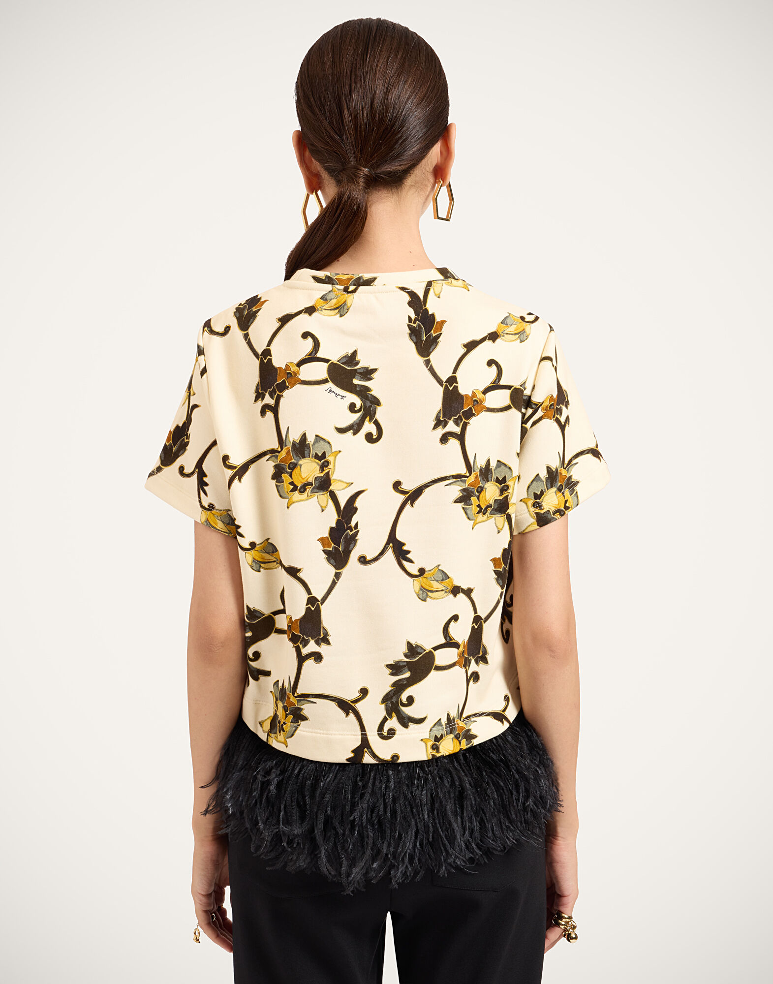 La DoubleJ La Scala Tee Buttercup White TSH0026JER039BTC01WH01