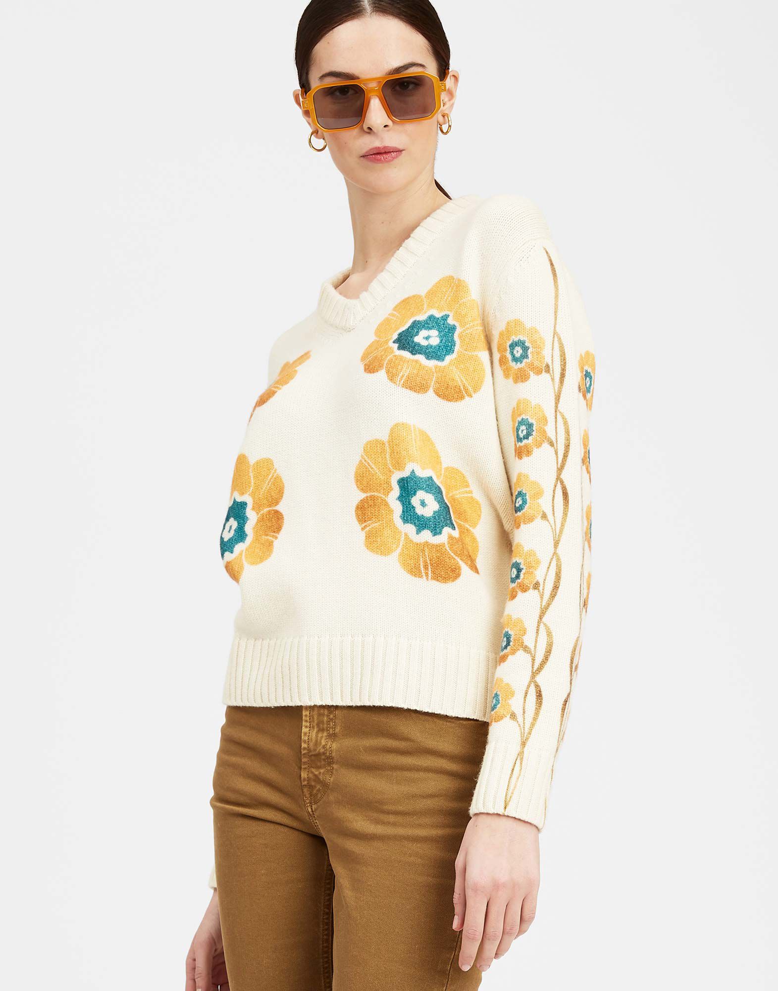 La DoubleJ V-Neck Boy Sweater Daisychain Plac&eacute;e Off White PUL0185KNI101VA221WH05