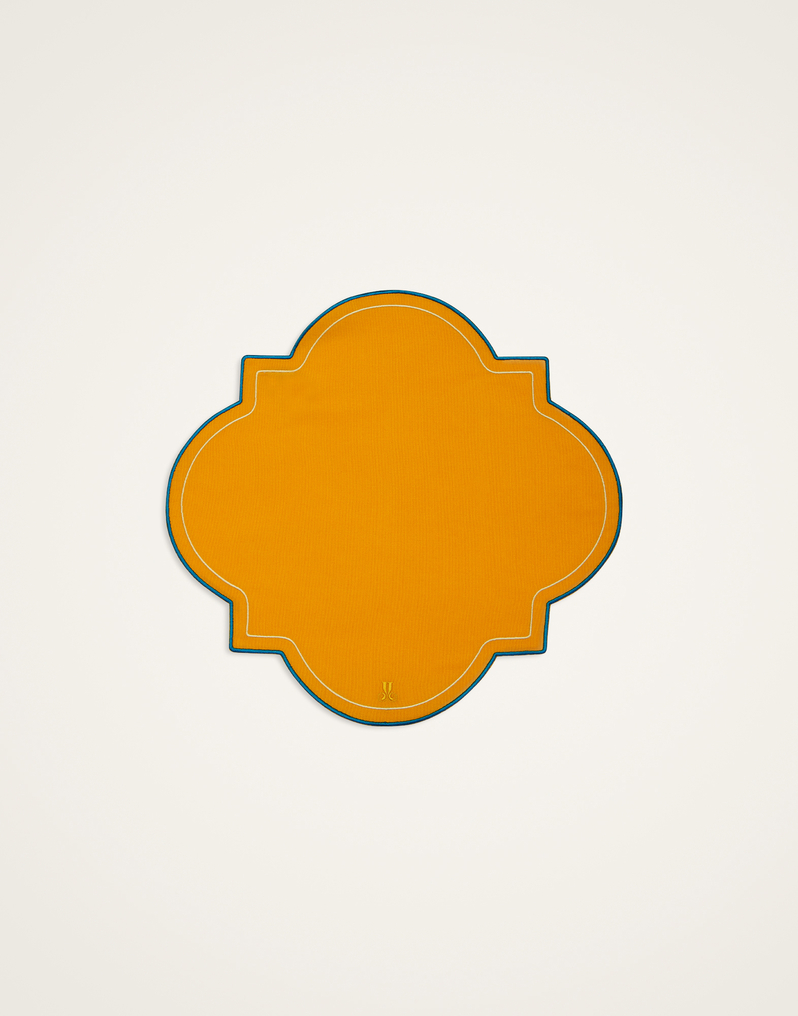 La DoubleJ Medallion Placemats Set Of 2 La DoubleJ Medallion Placemats Set Of 2 Solid Yellow PMT0028ACR003SOLIDYE02