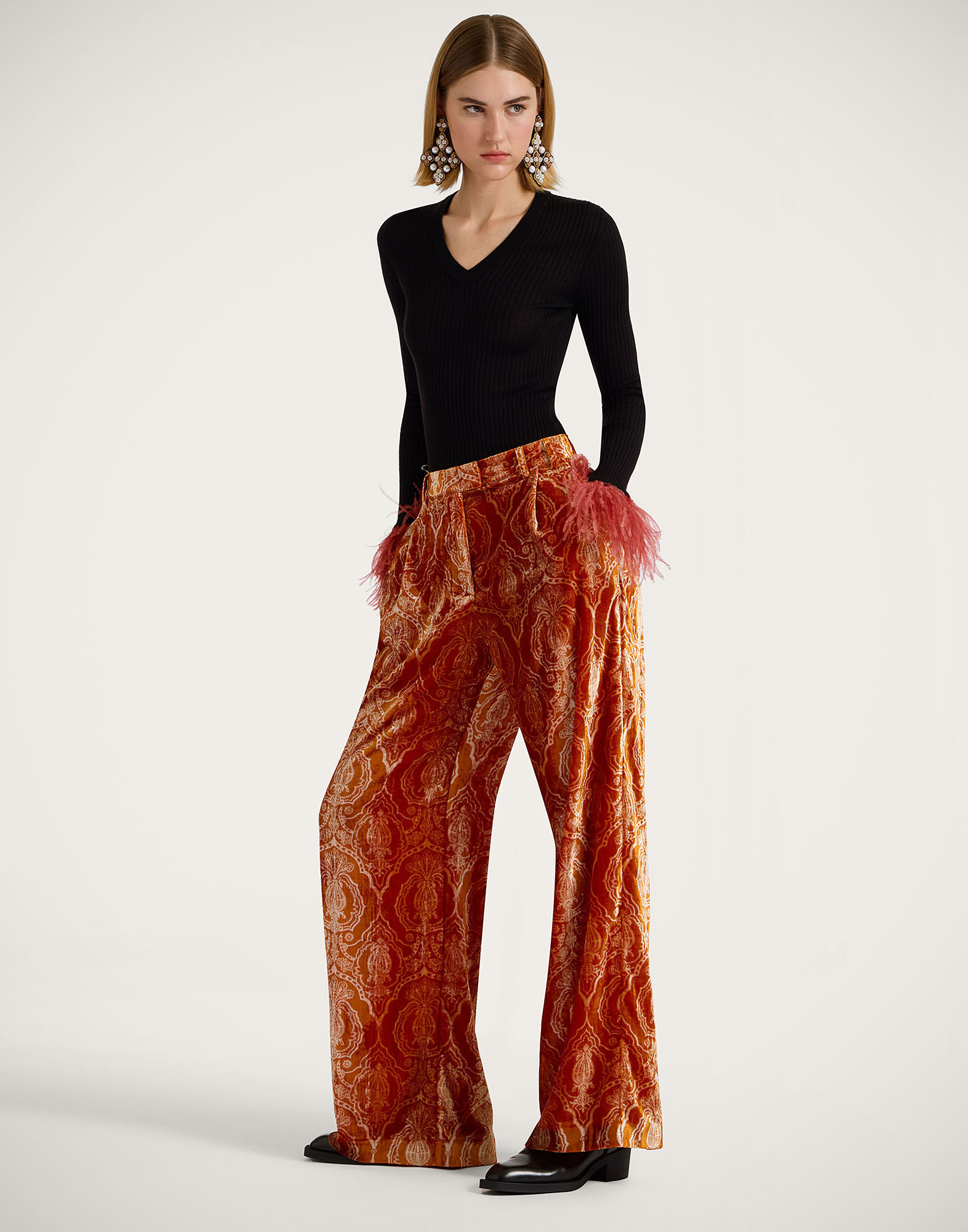 La DoubleJ Loose Pants Banquet Orange TRO0135DEV003BQT03OR02