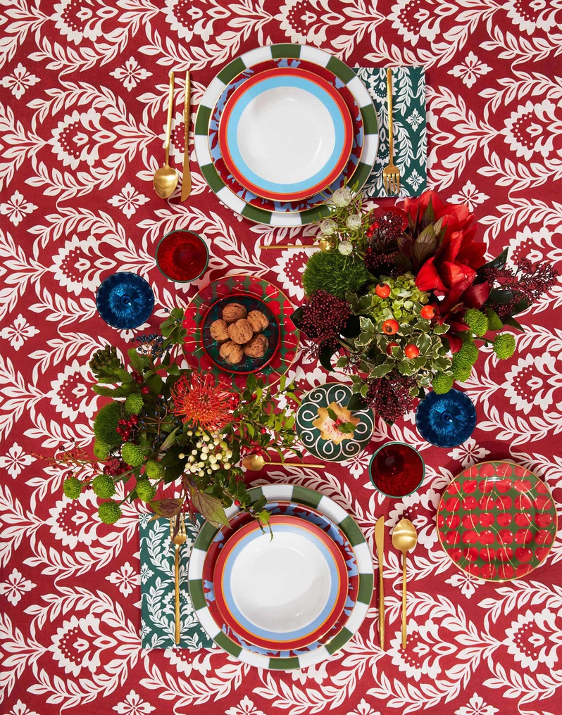 La DoubleJ Large Napkins Set Of 2 La DoubleJ Large Napkins Set Of 2 Green Garland NAP0006LIN001GRL0005