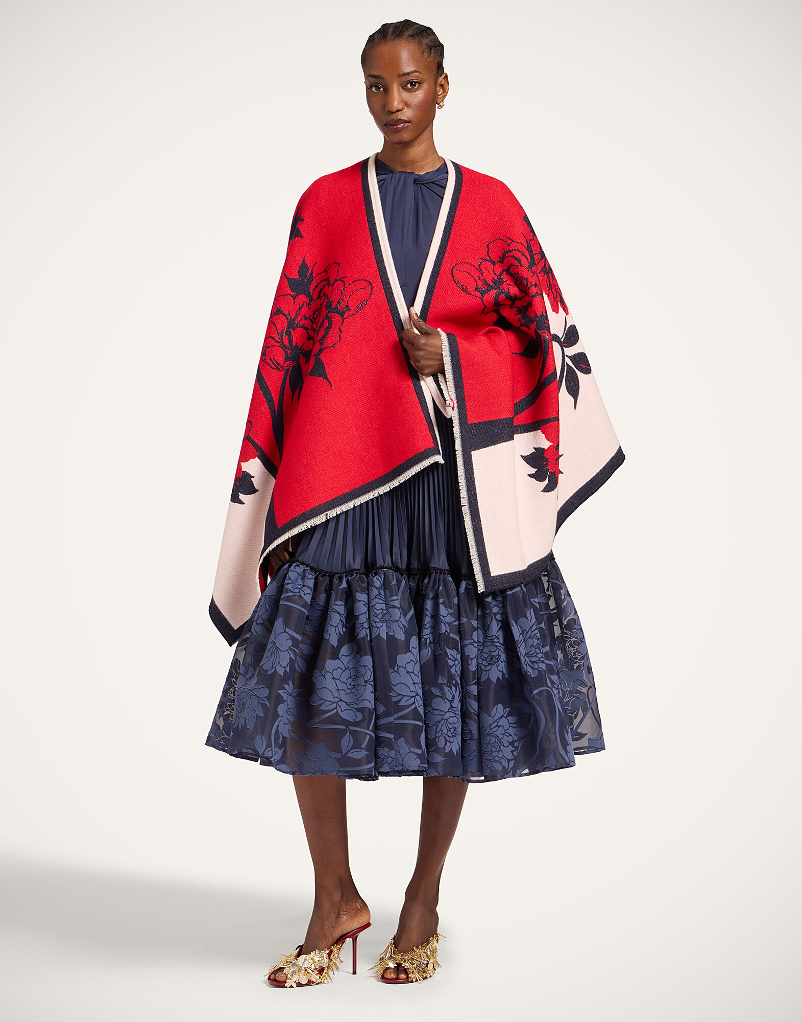 La DoubleJ Soul Poncho Queen Peony Plac&eacute;e Red SCA0059WOL025QPE02RE01