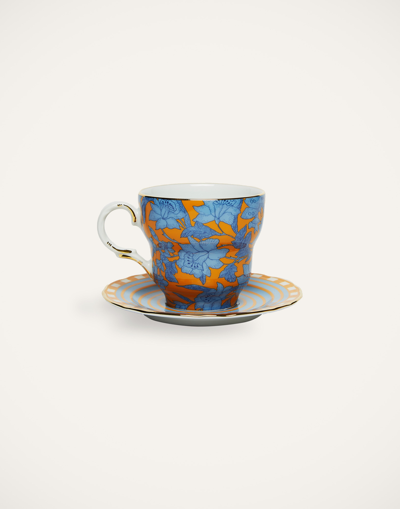 La DoubleJ Big Mama Cup And Saucer La DoubleJ Big Mama Cup And Saucer Lilium Zafferano DIS0066CER001LIL0006