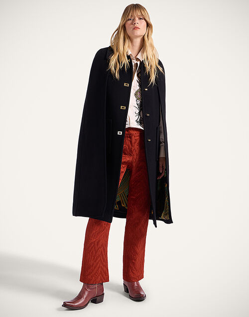 La DoubleJ Milano Cape Black JAC0071WOL012SOLIDBL01