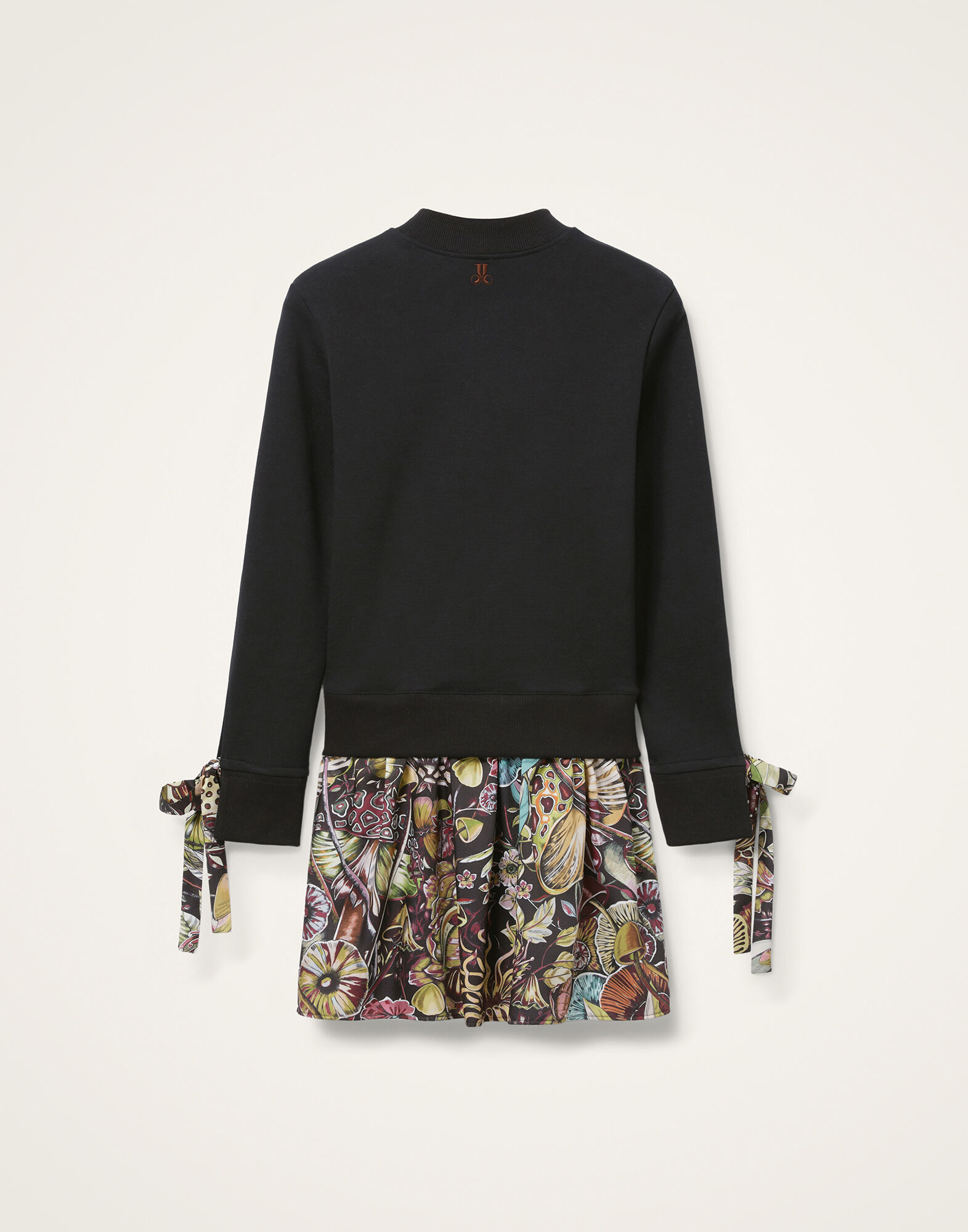 La DoubleJ Sporty Dress Fun-Gi Black DRE0453FOD001FNG01BL01