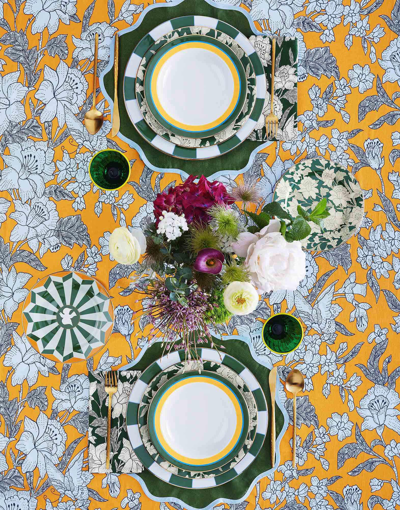 La DoubleJ Large Tablecloth Lilium Zafferano TBC0003LIN001LIL0006