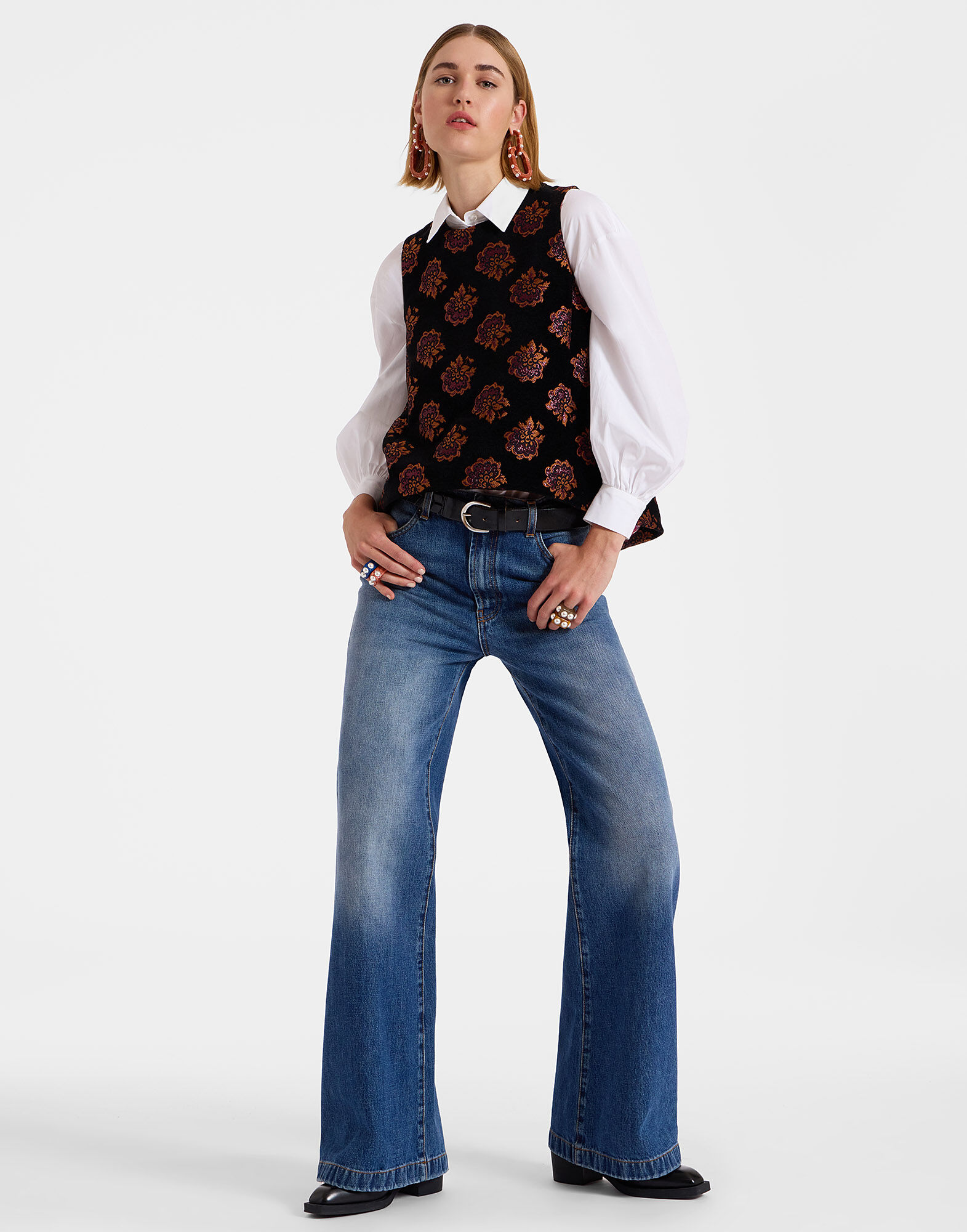 La DoubleJ La Scala Top Rosette Black TOP0016JCQ086ROS05BL01