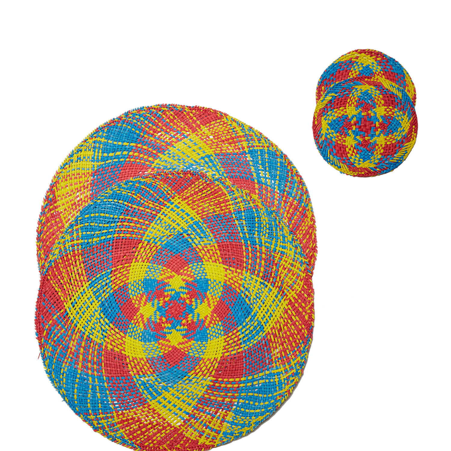 LA DOUBLEJ STRAW TABLEMAT AND COASTERS SET OF 2