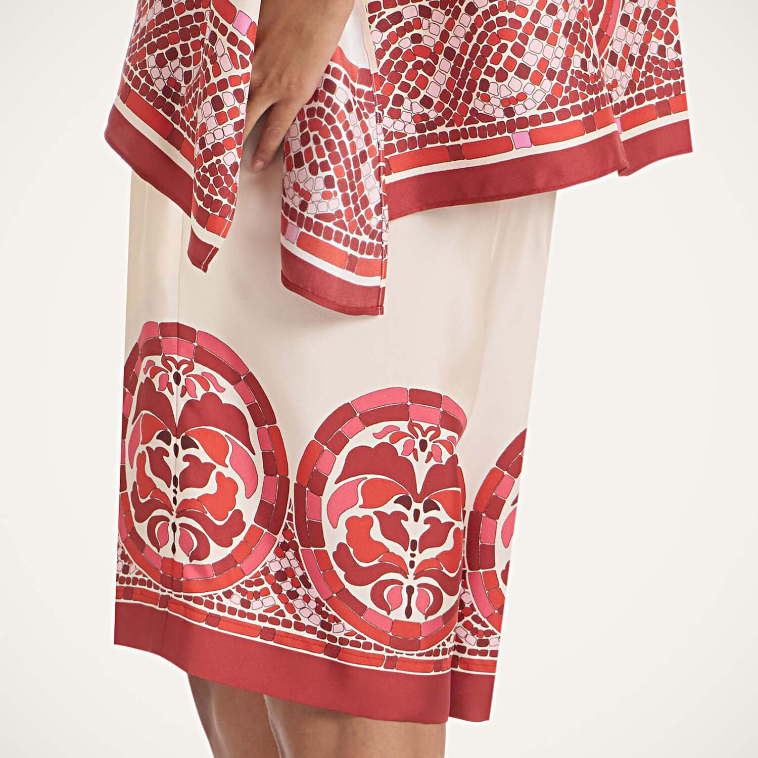 La Doublej La Double J Palazzo Printed Silk-twill Shorts In Red
