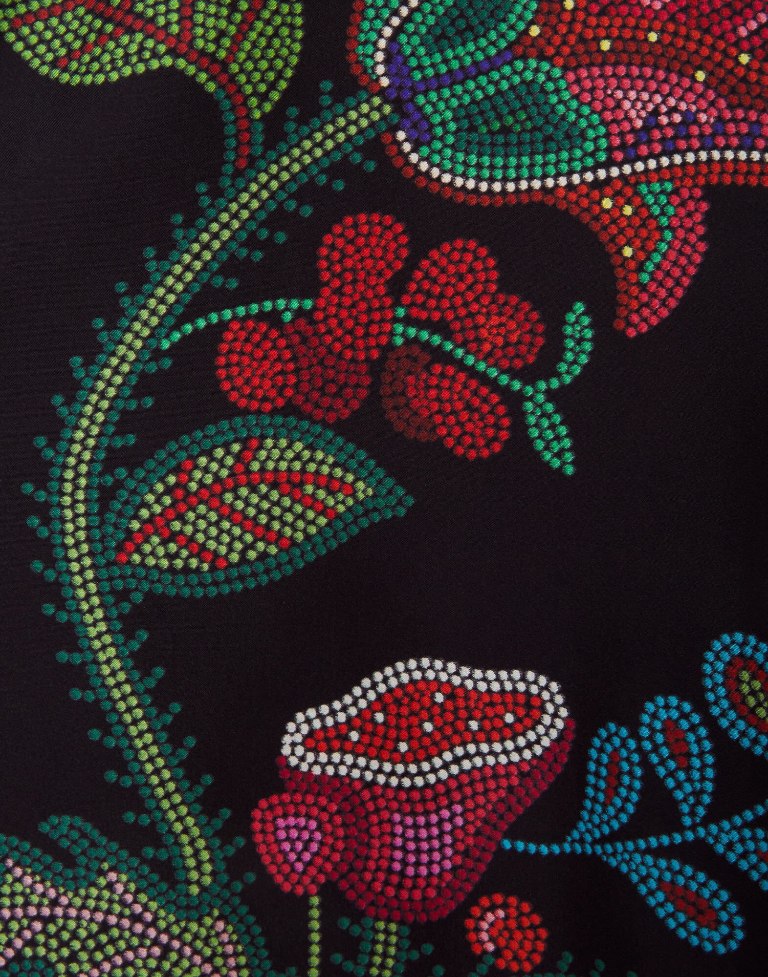 La DoubleJ Cerere Blouse Grenadilla Plac&eacute;e Black SHI0086SIL009GRN01BL01