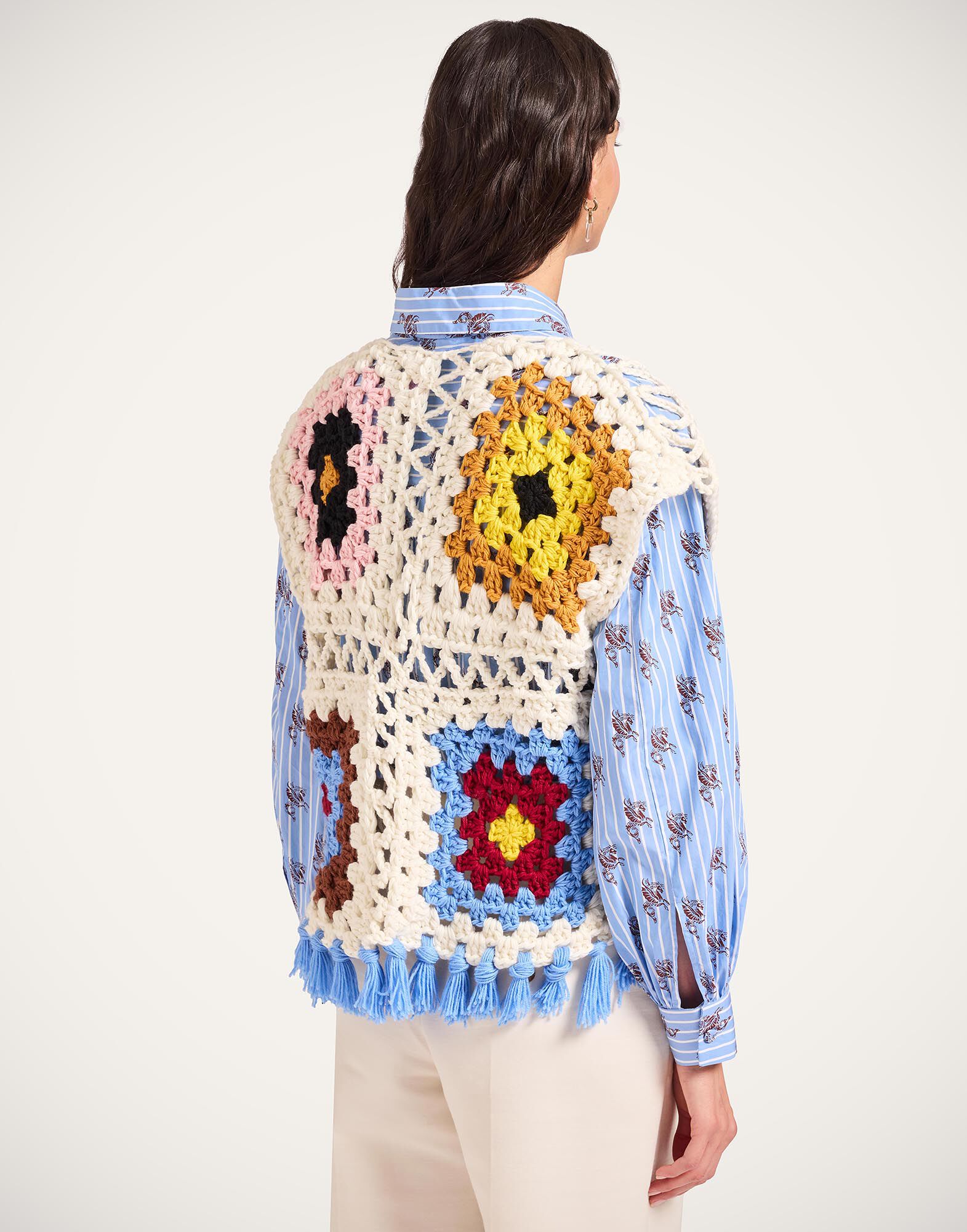 La DoubleJ Sole Star Crochet Top Flower Tile Ivory PUL0306KNI145FLW01WH04