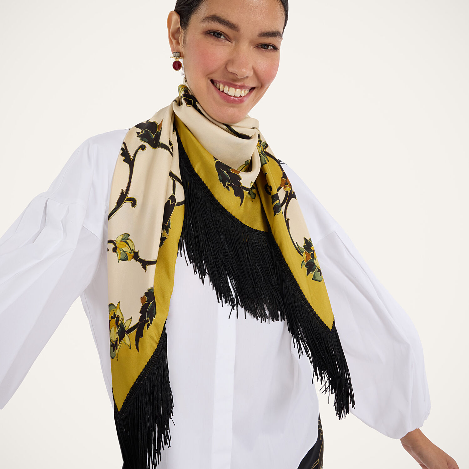 La Doublej Reversible Fringe Foulard 90 In Buttercup Placée White