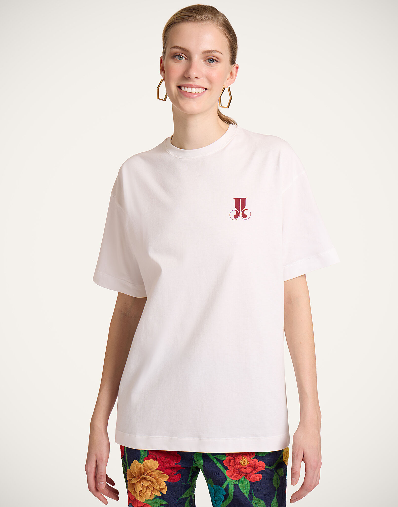 La DoubleJ Raise Your Vibration T-Shirt Solid Print TSH0020JER032SOP04WH05