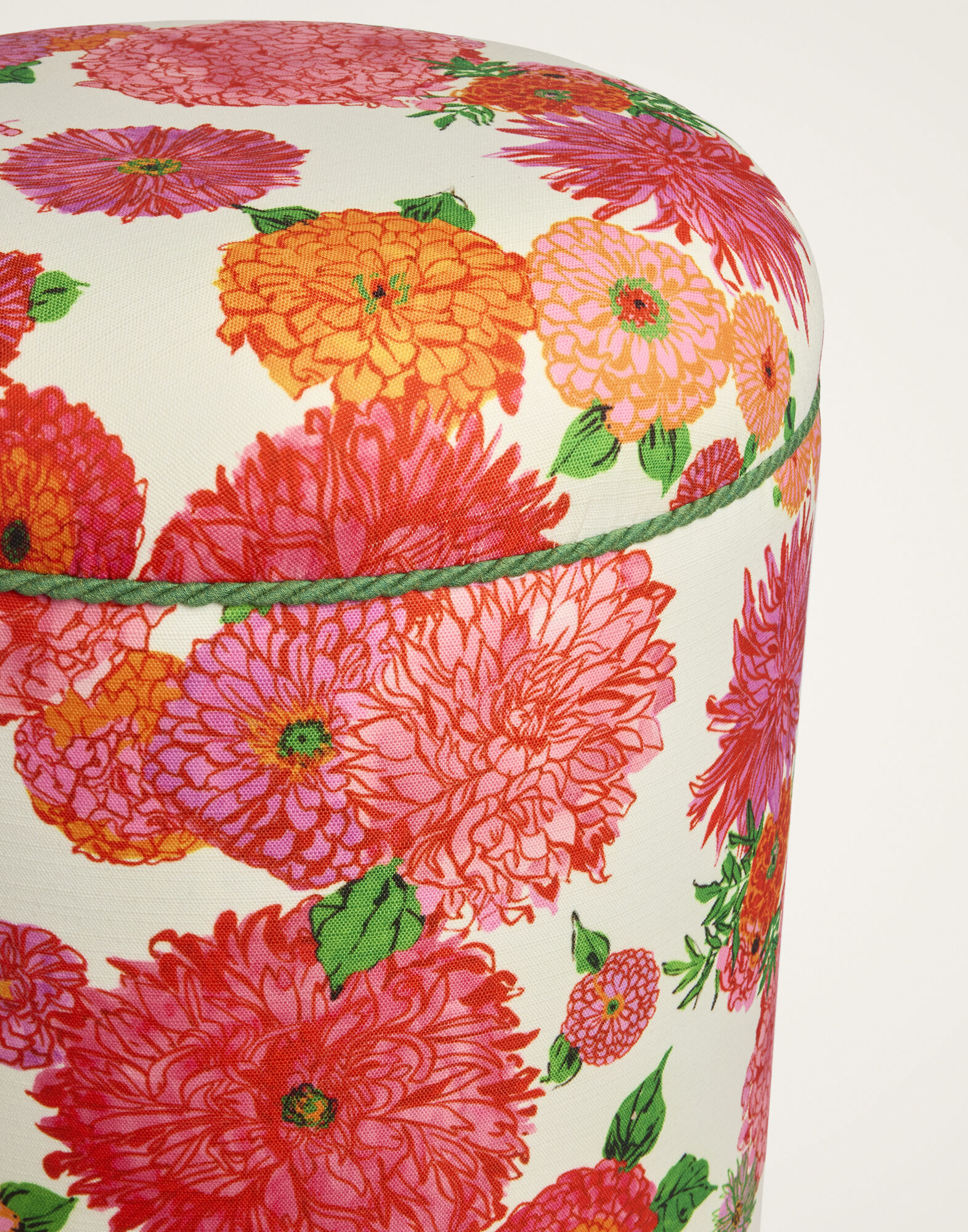 La DoubleJ Baba' Outdoor Pouf Bright Blooms Pink POU0003POL020BRB03PI01