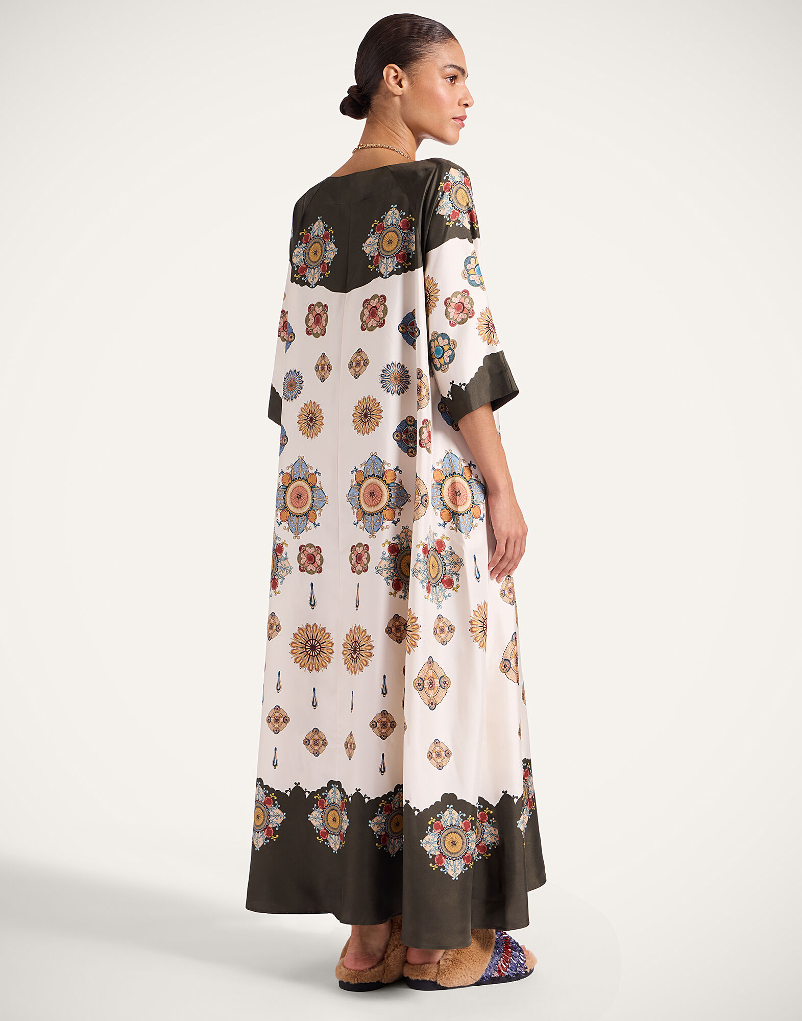 La DoubleJ Muumuu Dress Round Neck Nucleus Plac&eacute;e Off White DRE0574SIL001NUC06WH05