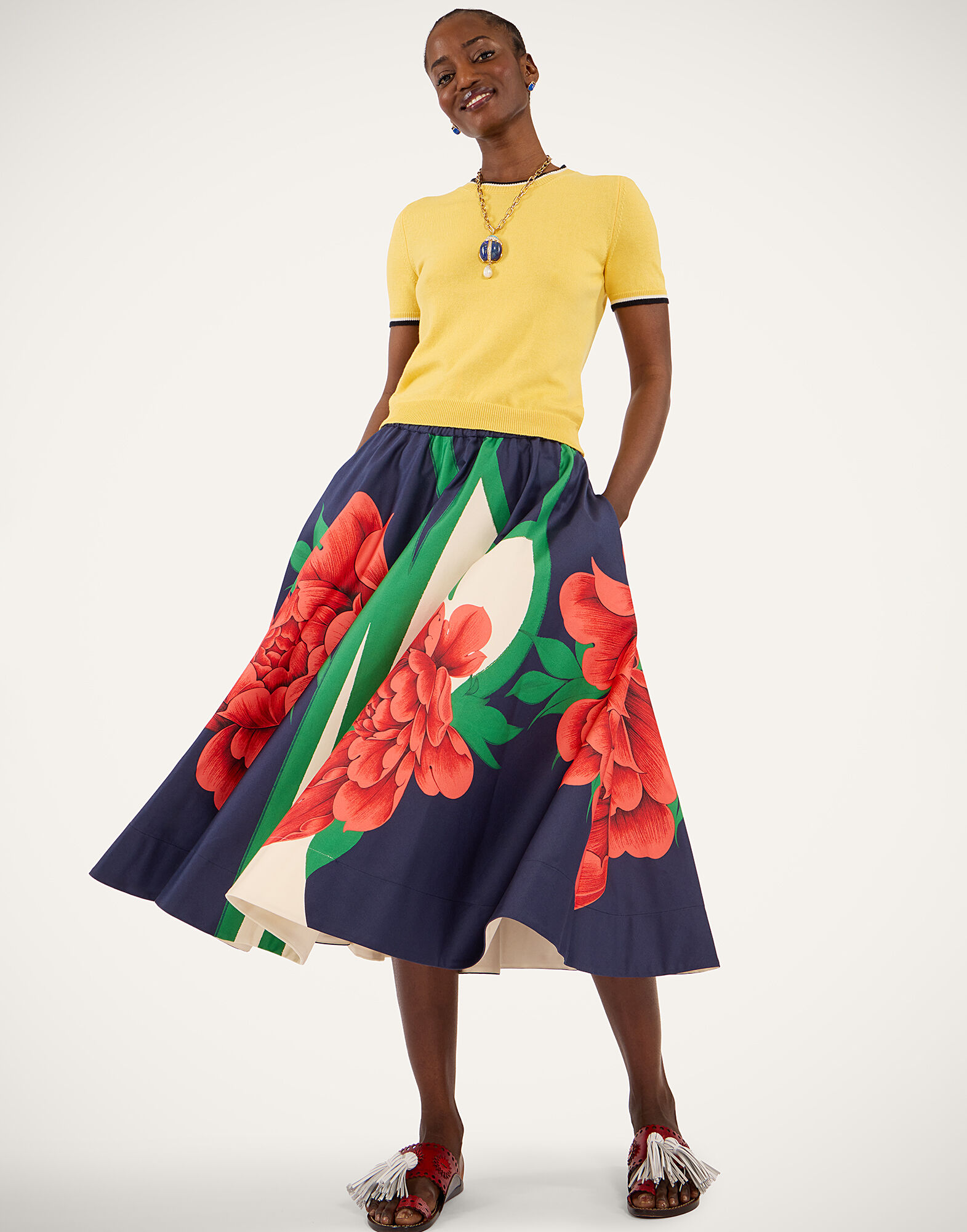 La DoubleJ Busy-Bee Tee Solid Butter Yellow PUL0260KNI154SOLIDYE11