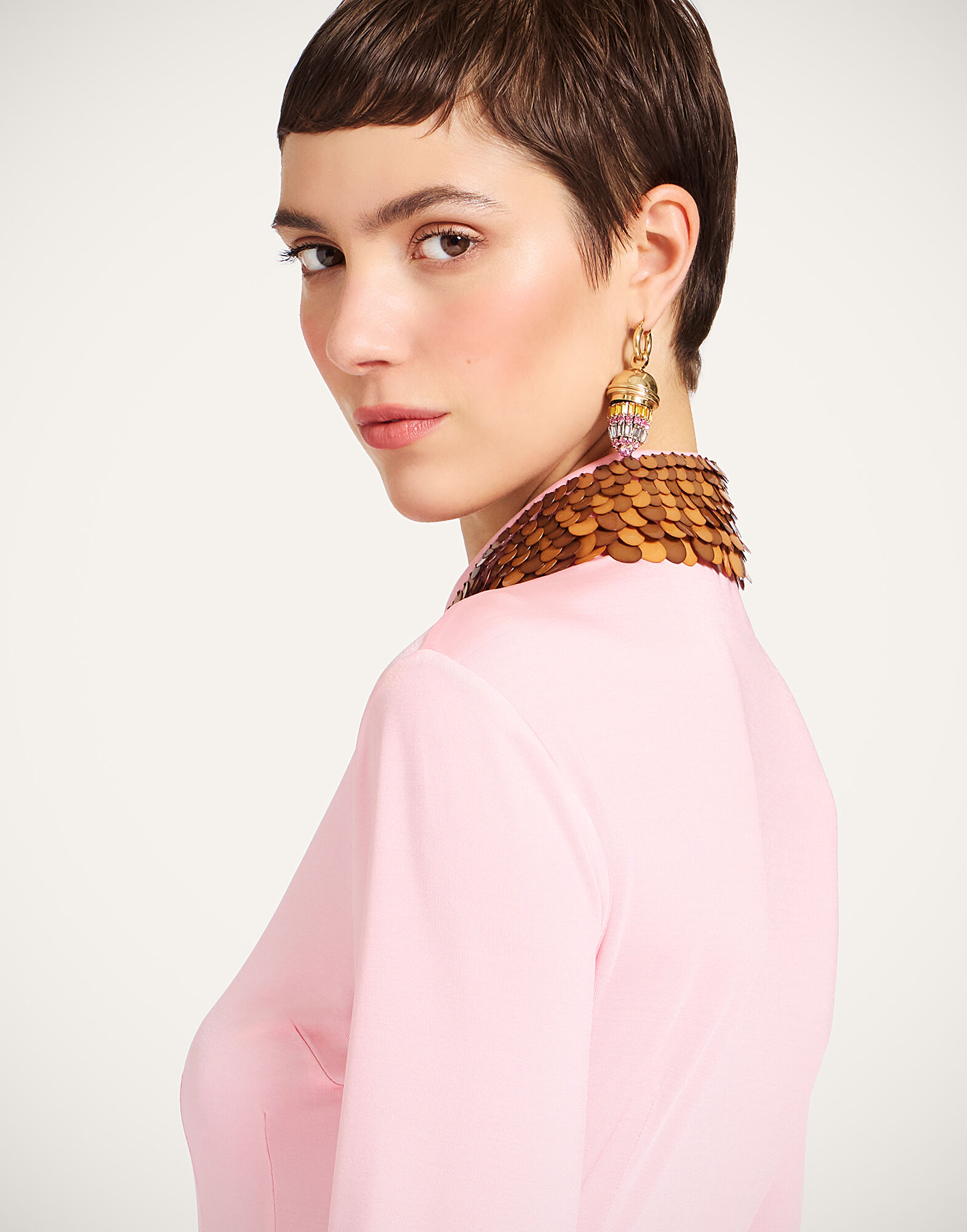 La DoubleJ Fitted Shirt Solid Pink SHI0157JER074SOLIDPI01