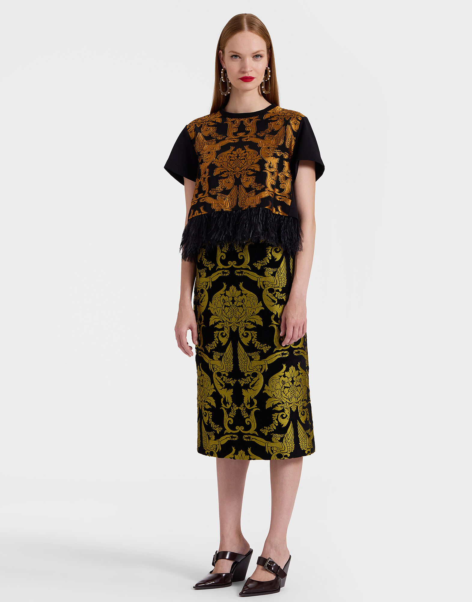 La DoubleJ La Scala Tee Cherubs Black TSH0041JCQ089CRB04BL01