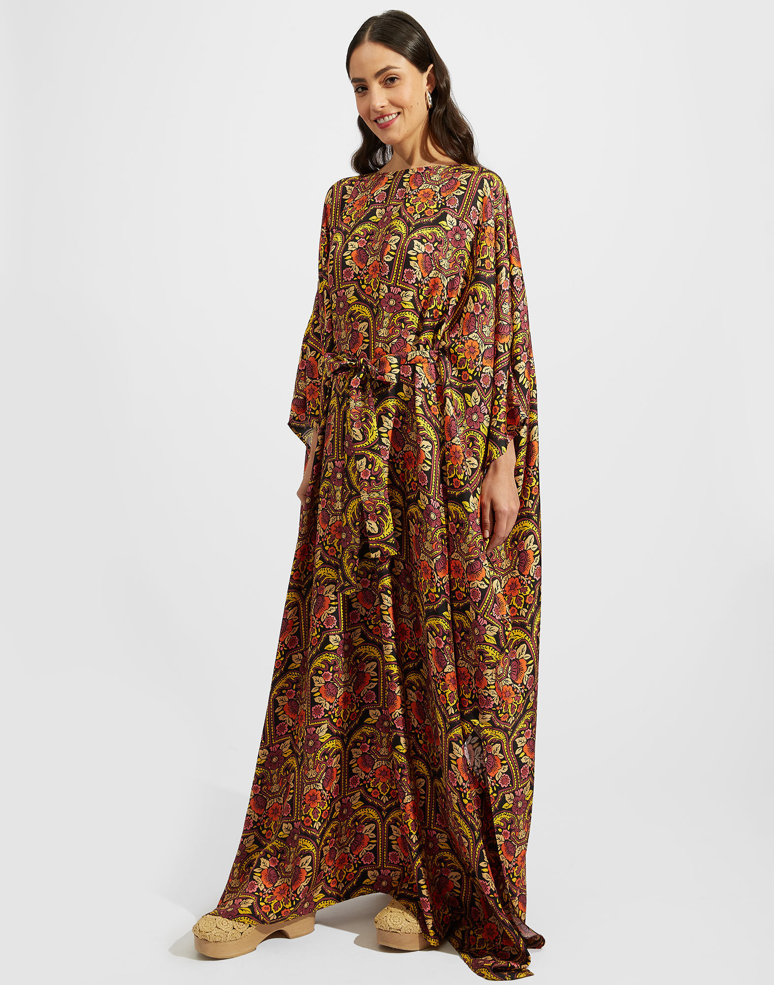 La DoubleJ Square Kaftan Corte DRE0369SIL001CRT01BL01