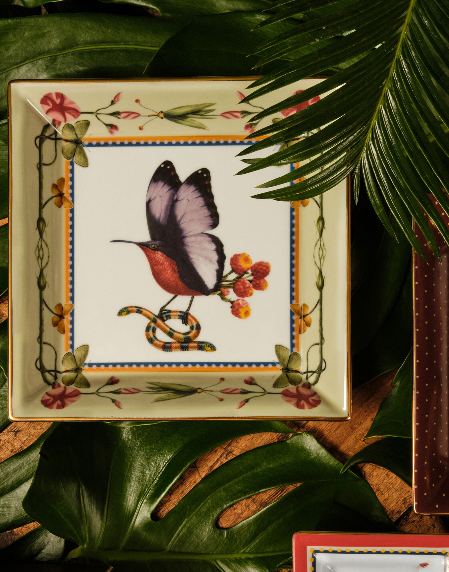 La DoubleJ Trinket Tray Butterbird Salvia TRI0007CER001BTB01GR06