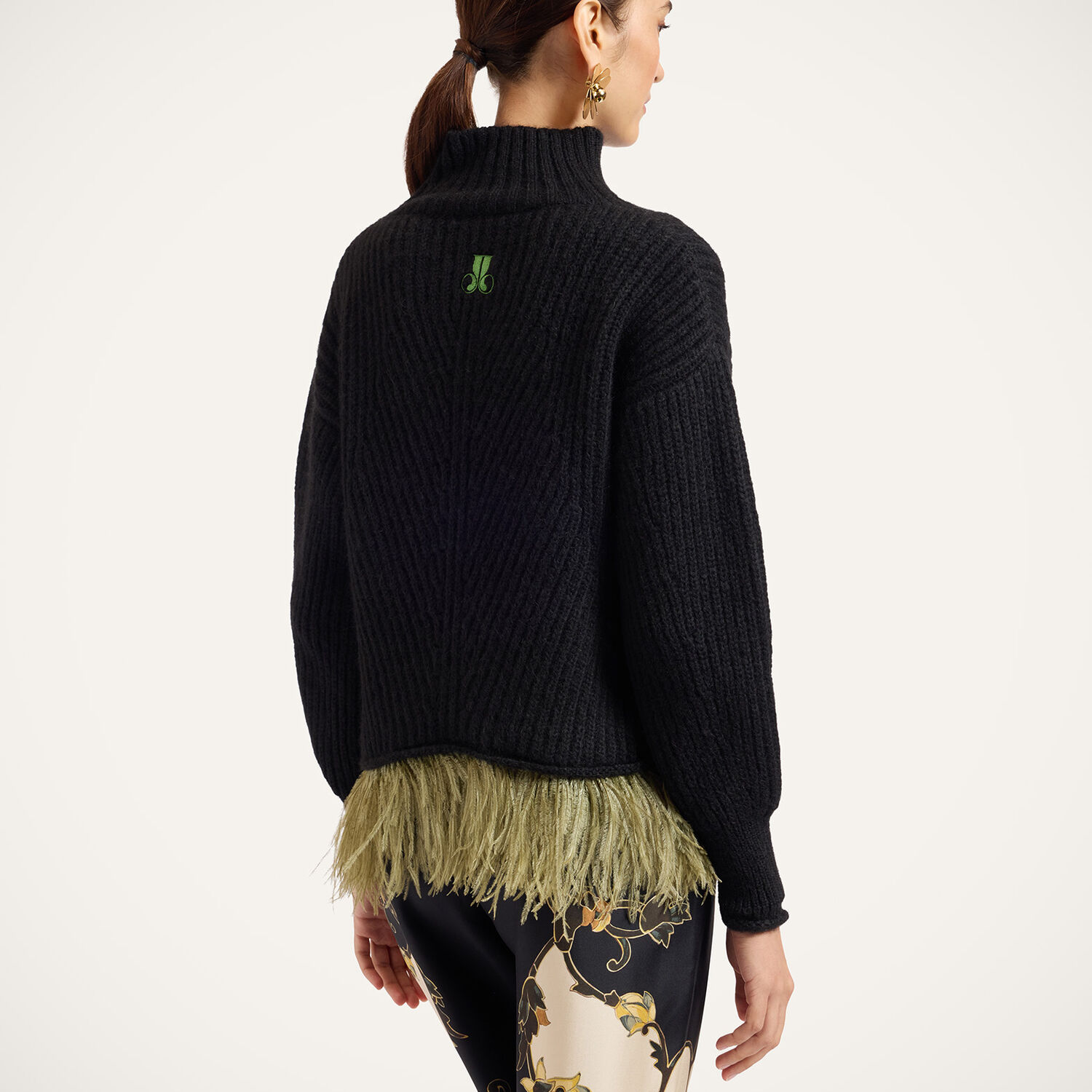 La Doublej High Kick Sweater In Solid Black