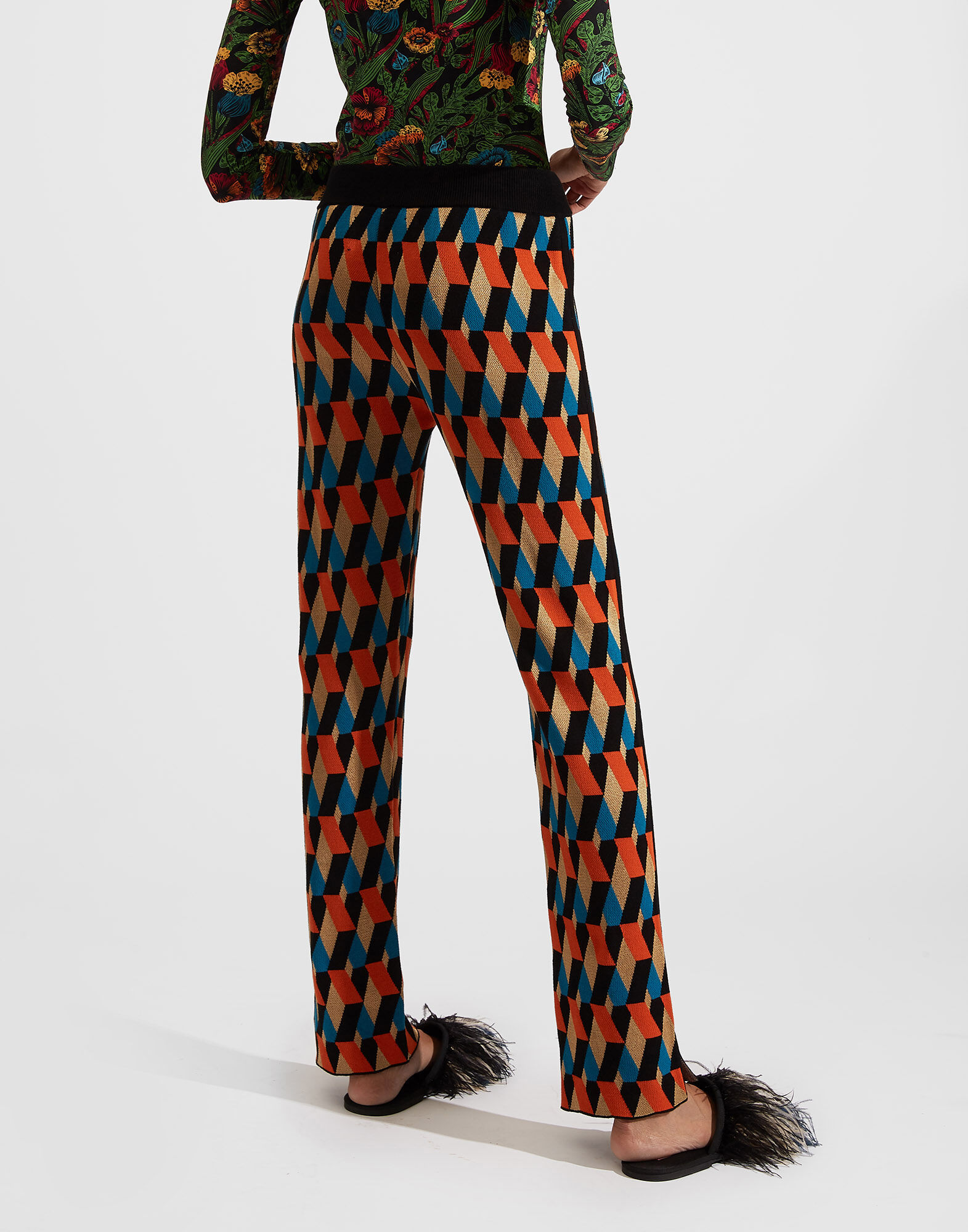 La DoubleJ Knit Leisure Joggers Diamond Nero TRO0045KNI044VAR0080