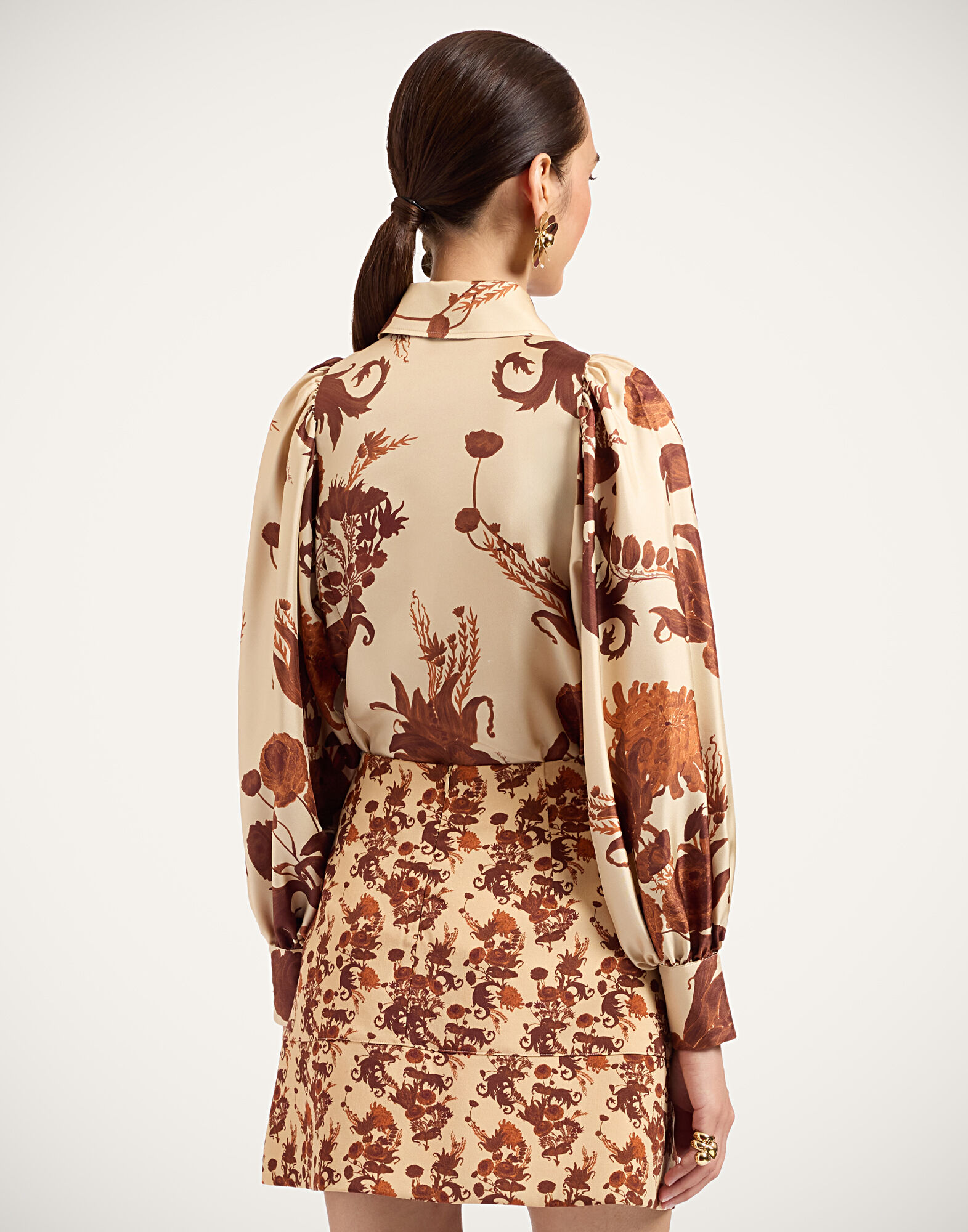 La DoubleJ Pouf Shirt Coven Buttercream SHI0159SIL001COV01WH09
