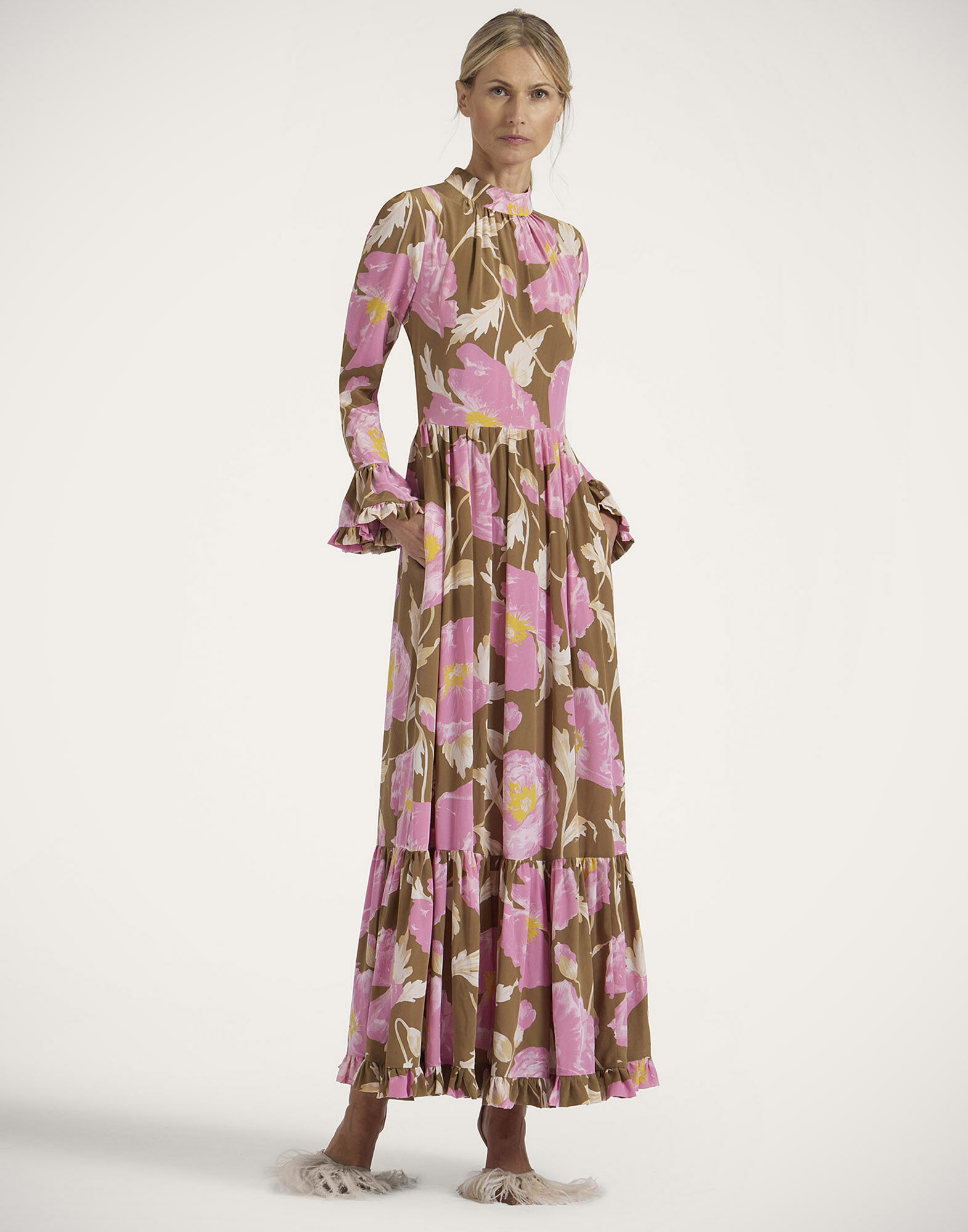 La DoubleJ Visconti Dress Sylph Khaki DRE0041CRE001SYL01GR07