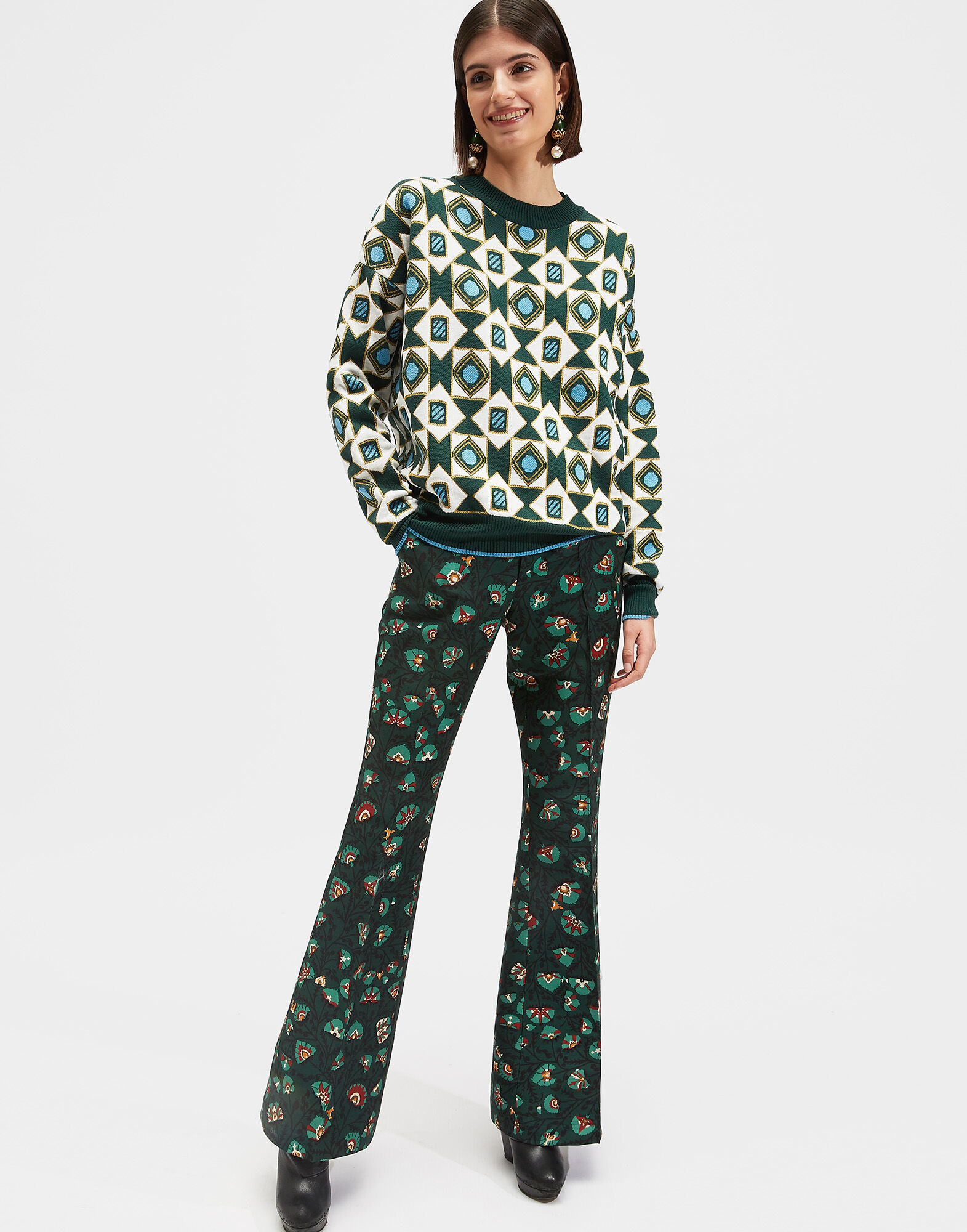 La DoubleJ Crew Boy Sweater Verde Mix PUL0061KNI036VAR0060