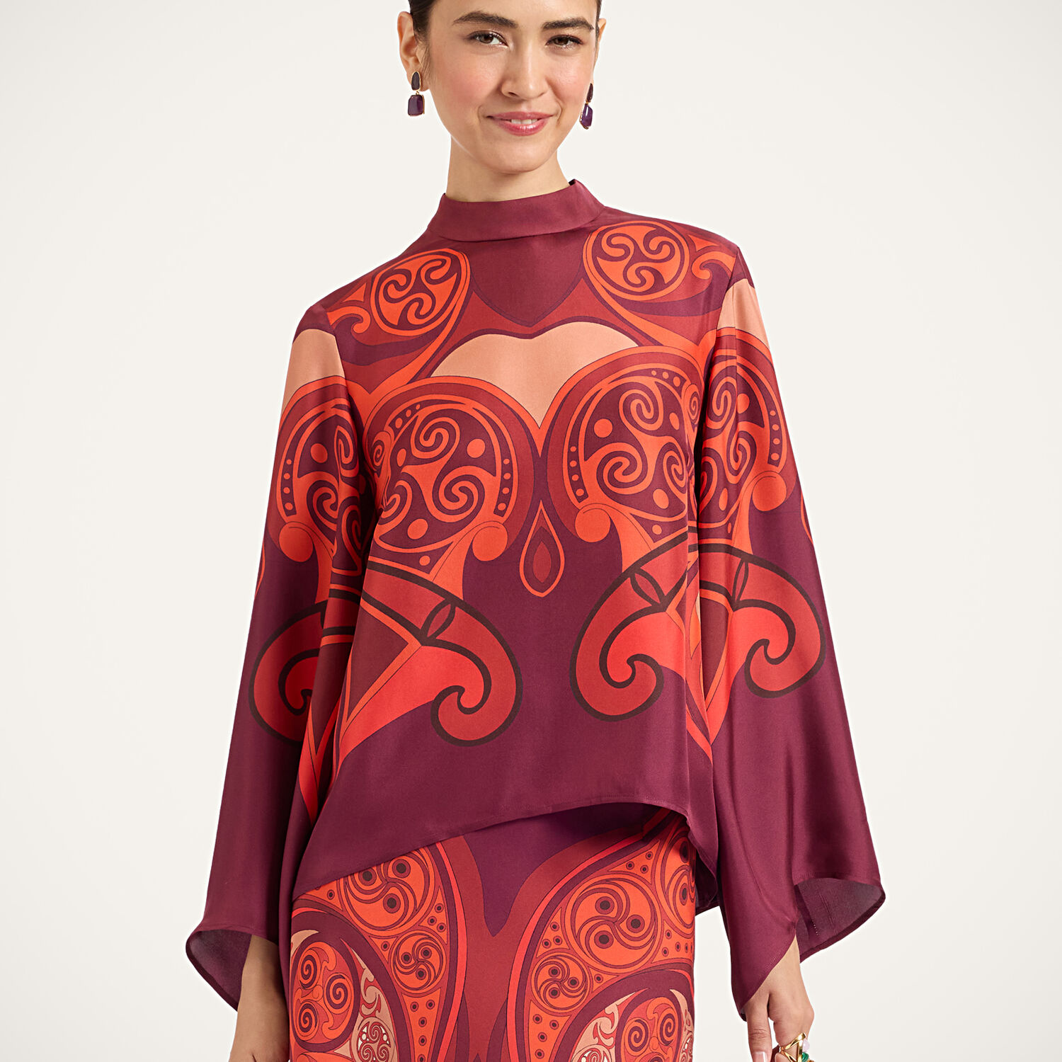 La Doublej Make An Exit Top In Alchemy Placée Dark Red