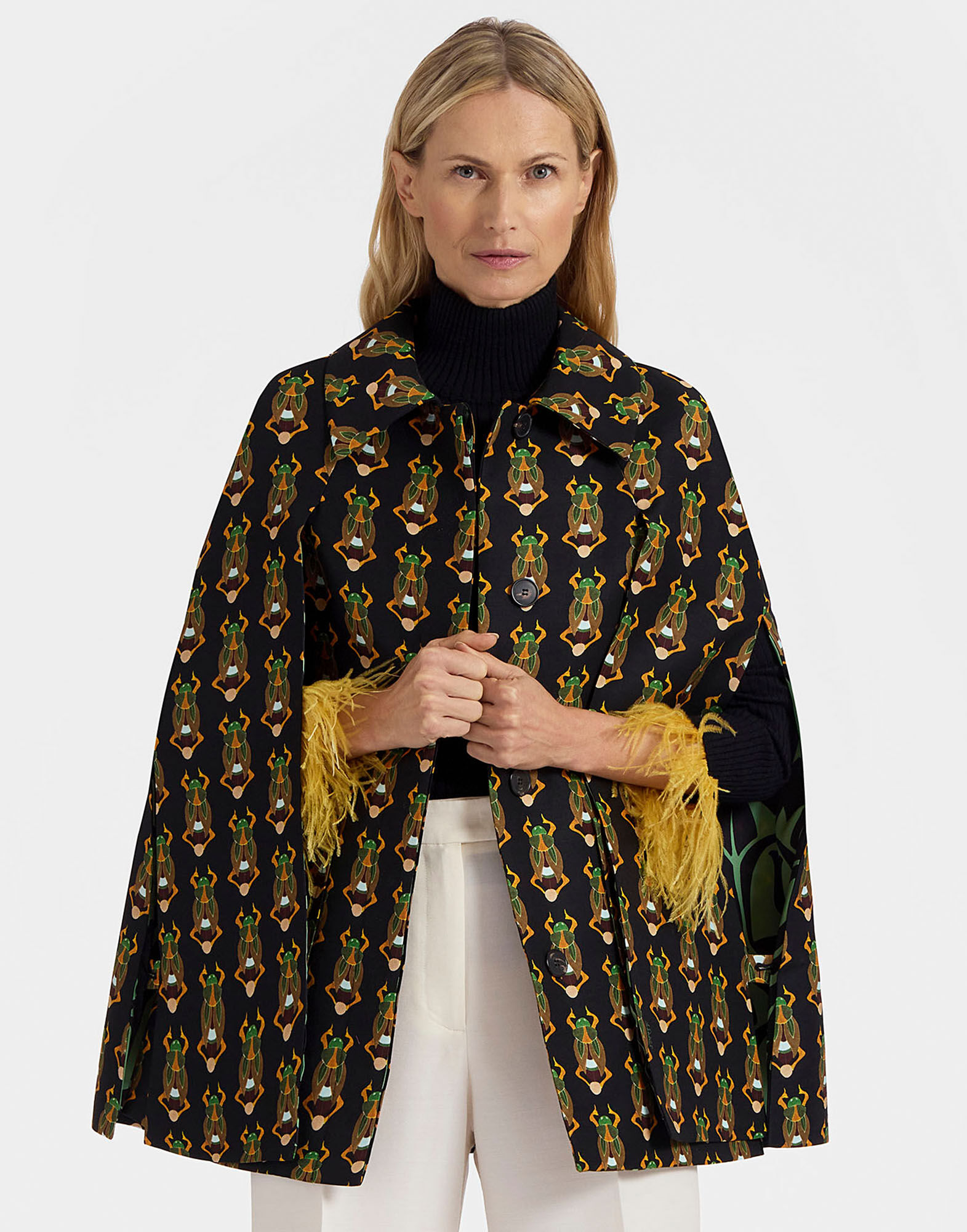 La DoubleJ Milano Mini Cape Scarab Black JAC0072CAD001SCA01BL01