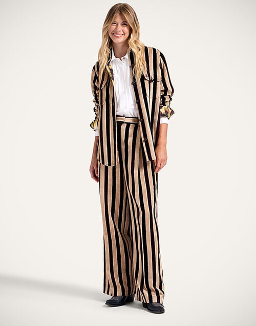 La DoubleJ Loose Pants La DoubleJ Loose Pants Stripes Light Beige TRO0135VIS026STR08BR01