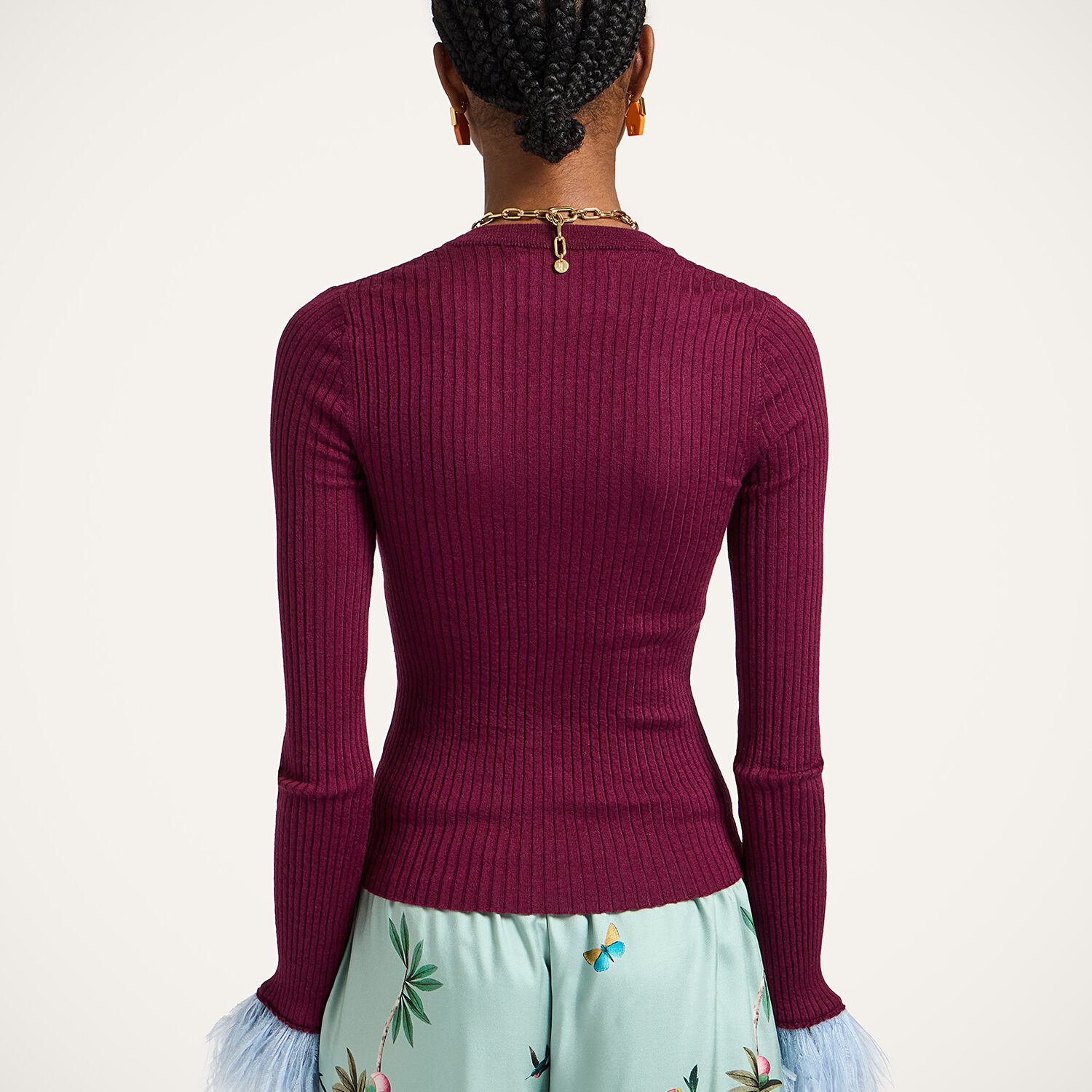  La Doublej Knitwear Women - V-neck High Kick Top Solid Burgandy L 68%cashmere 30%silk 2%ostrich Feathers 