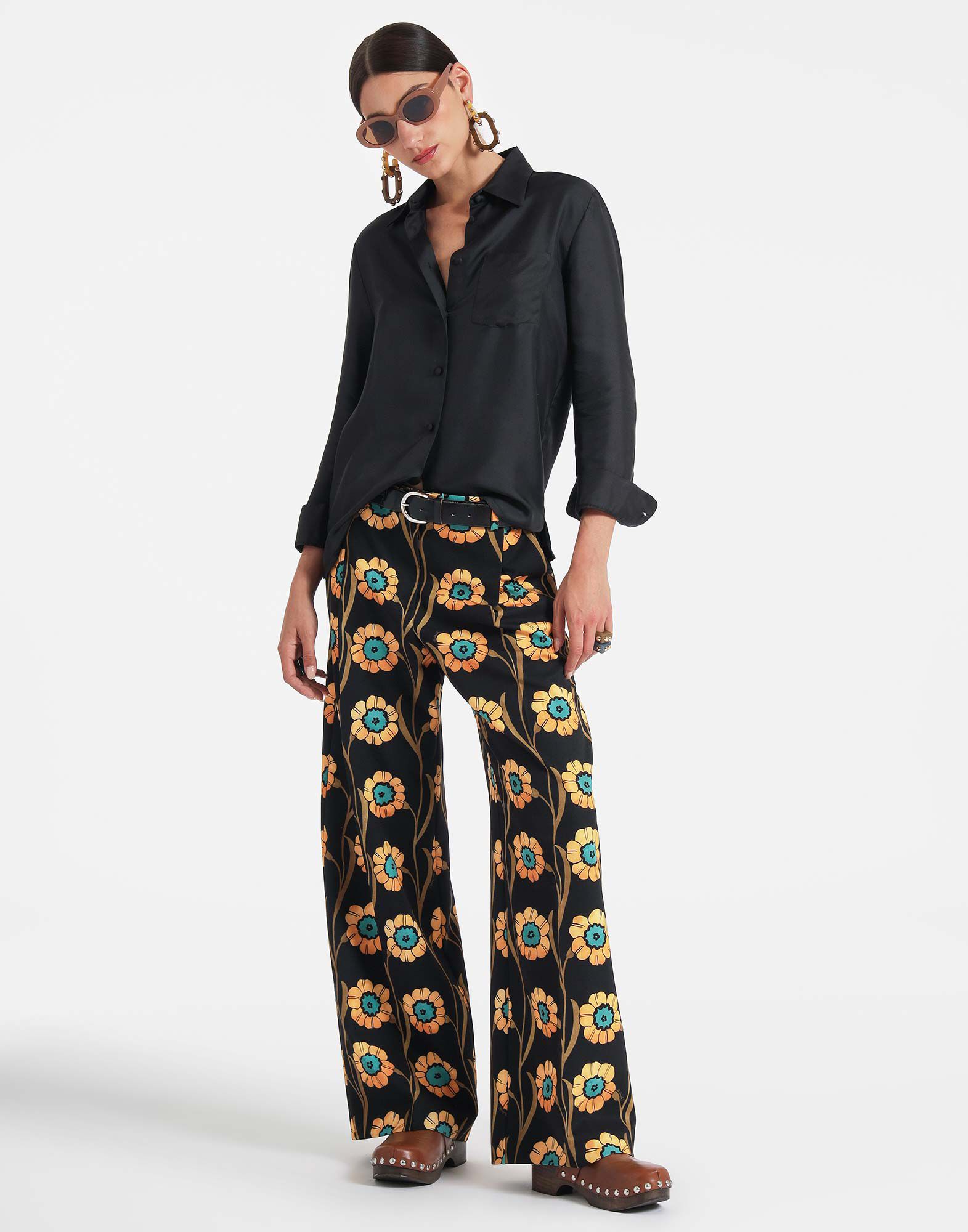 Loose Pants in Daisychain Black for Women | La DoubleJ